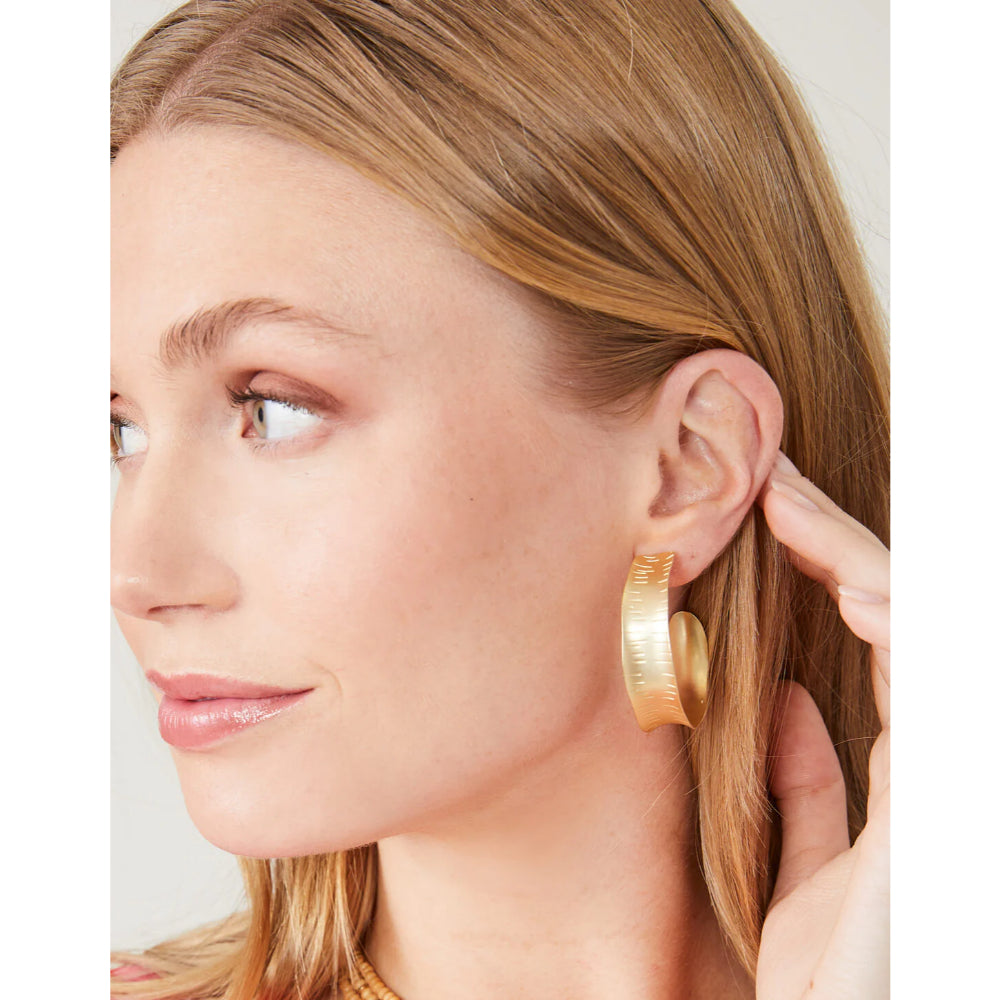 Spartina 18kt Matte Gold Plated Tropical-Inspired Queenie Hoop Earrings