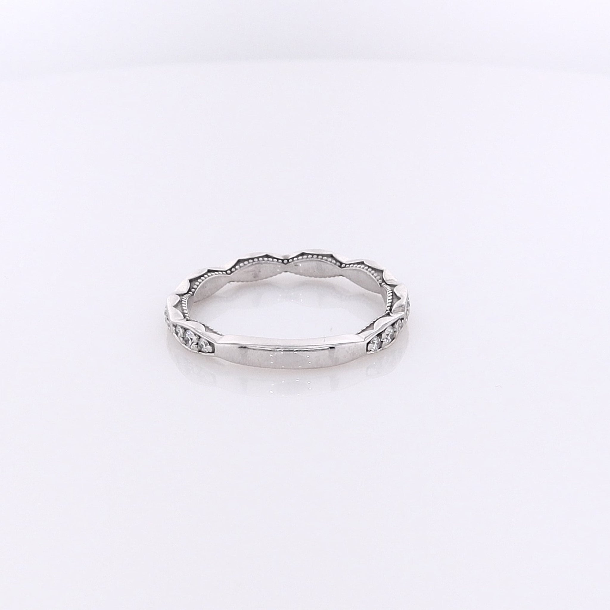 Tacori 18K White Gold Navette-Style Diamond Wedding Band Size 5.5