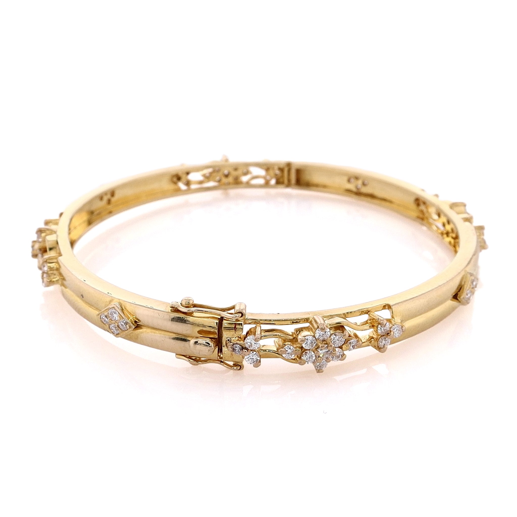 18K Yellow Gold Flower Station Motif Diamond Hinged Bracelet