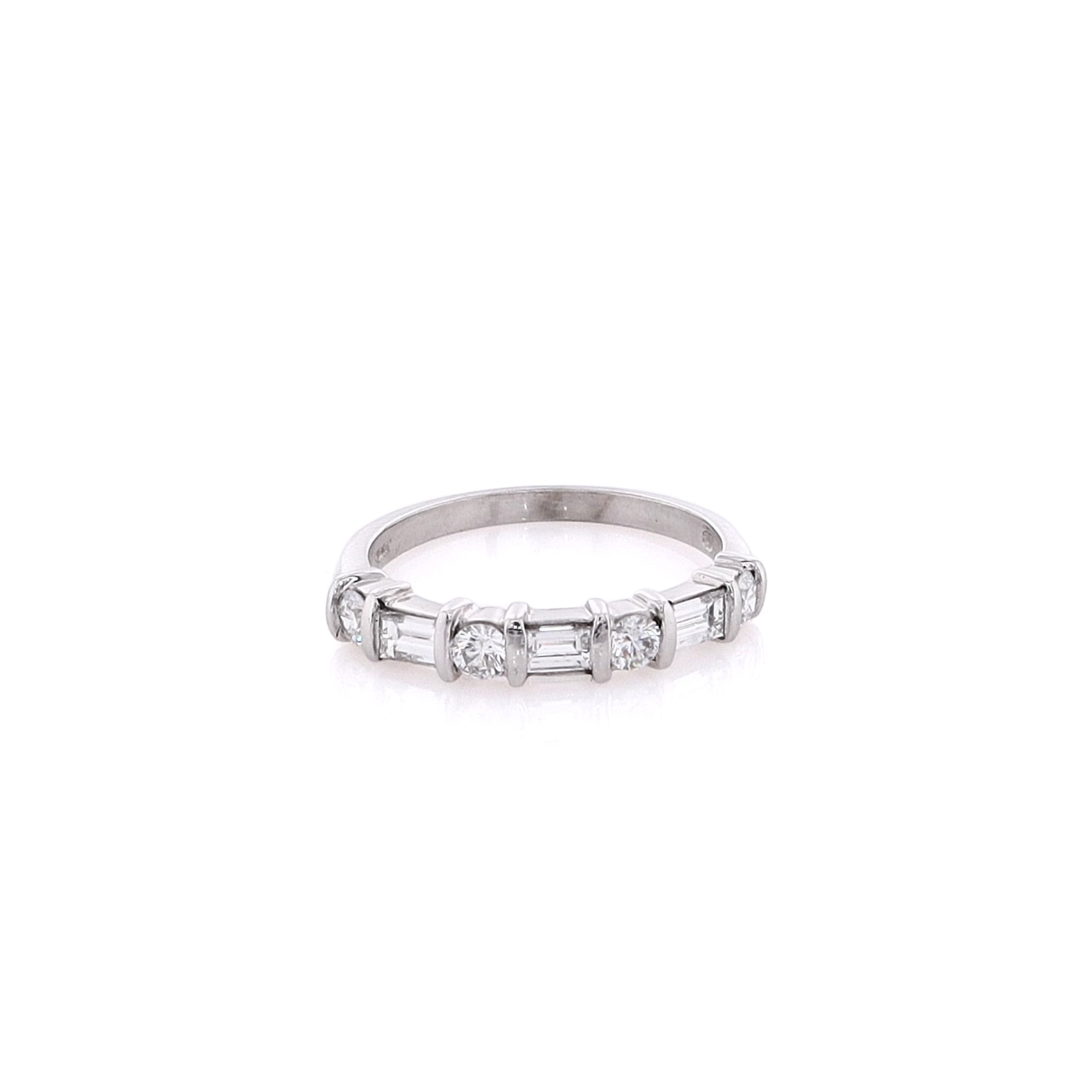 Exquisite Estate Platinum Diamond Ring for Wedding Bands