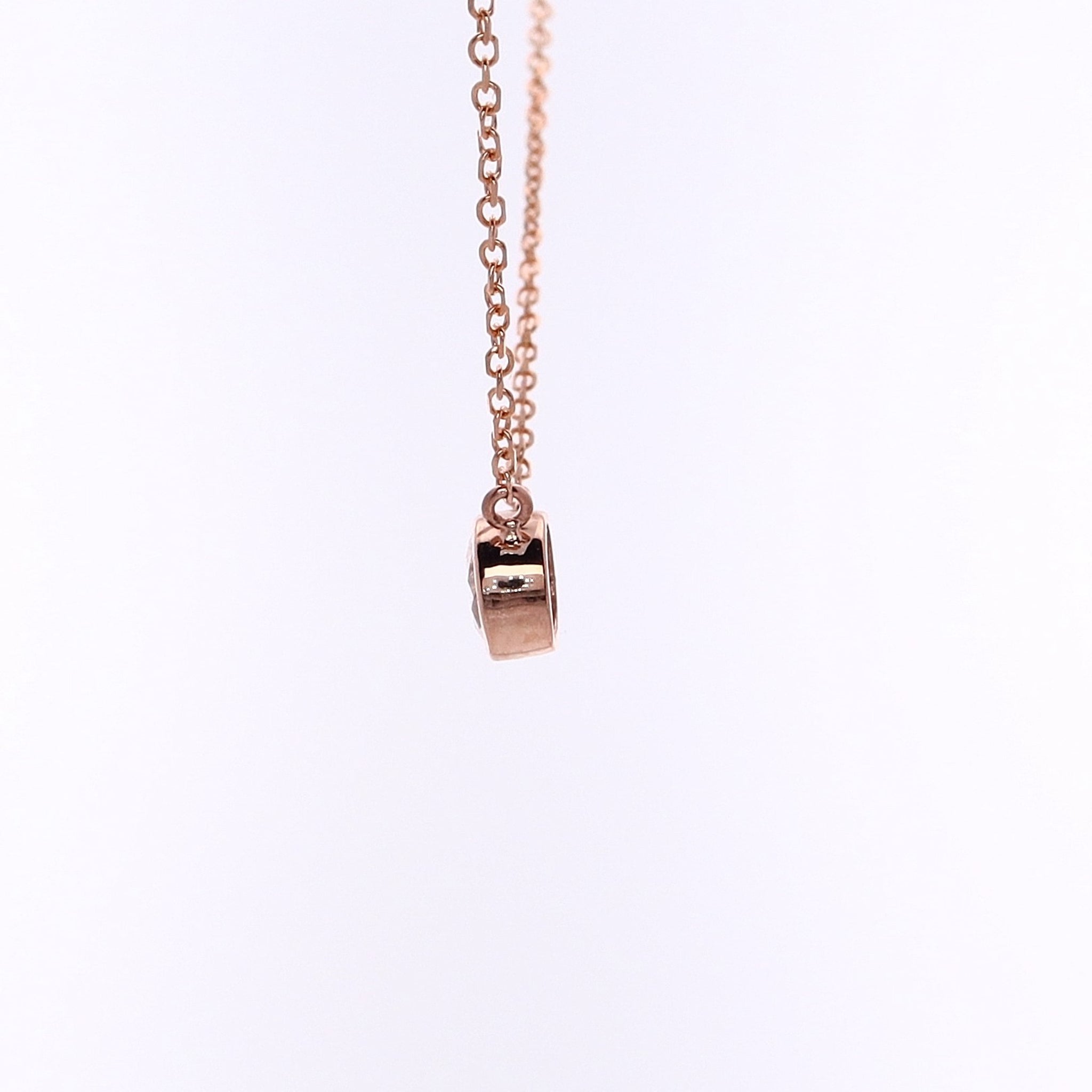 14 Karat Rose Gold Brilliant Round Diamond Solitaire Pendant with 18' Chain