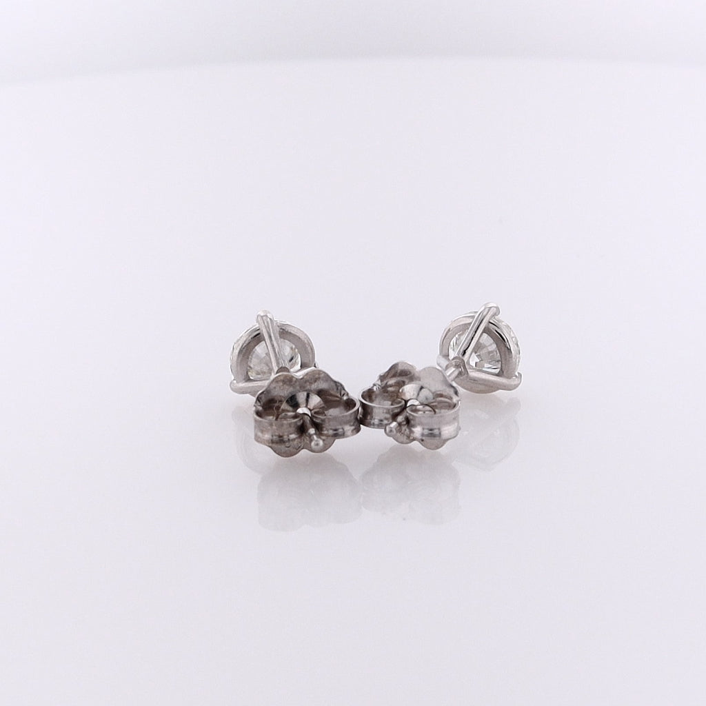 Exquisite Estate 14 Karat White Gold Diamond Martini Style Stud Earrings for Elegant Jewelry Lovers