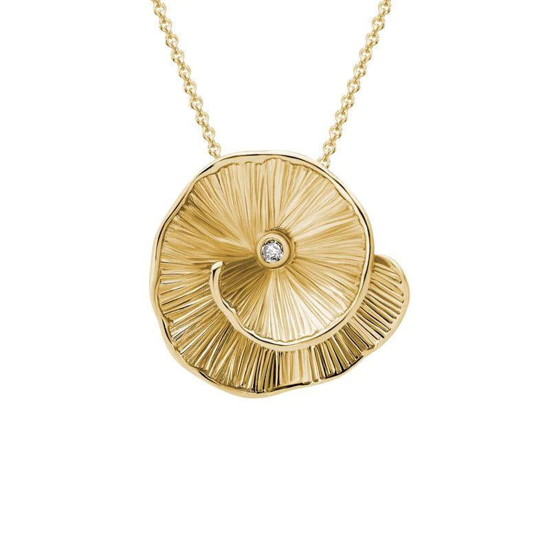 Exquisite 14K Yellow Gold Textured Swirl Design Diamond Pendant Necklace