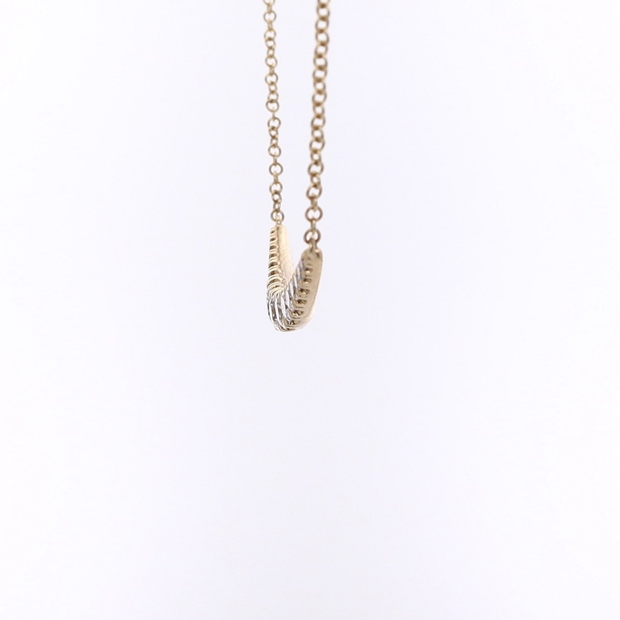 Estate 14 Karat Yellow Gold Smile - Shaped Design Graduated Diamond Pendant Necklace for Women