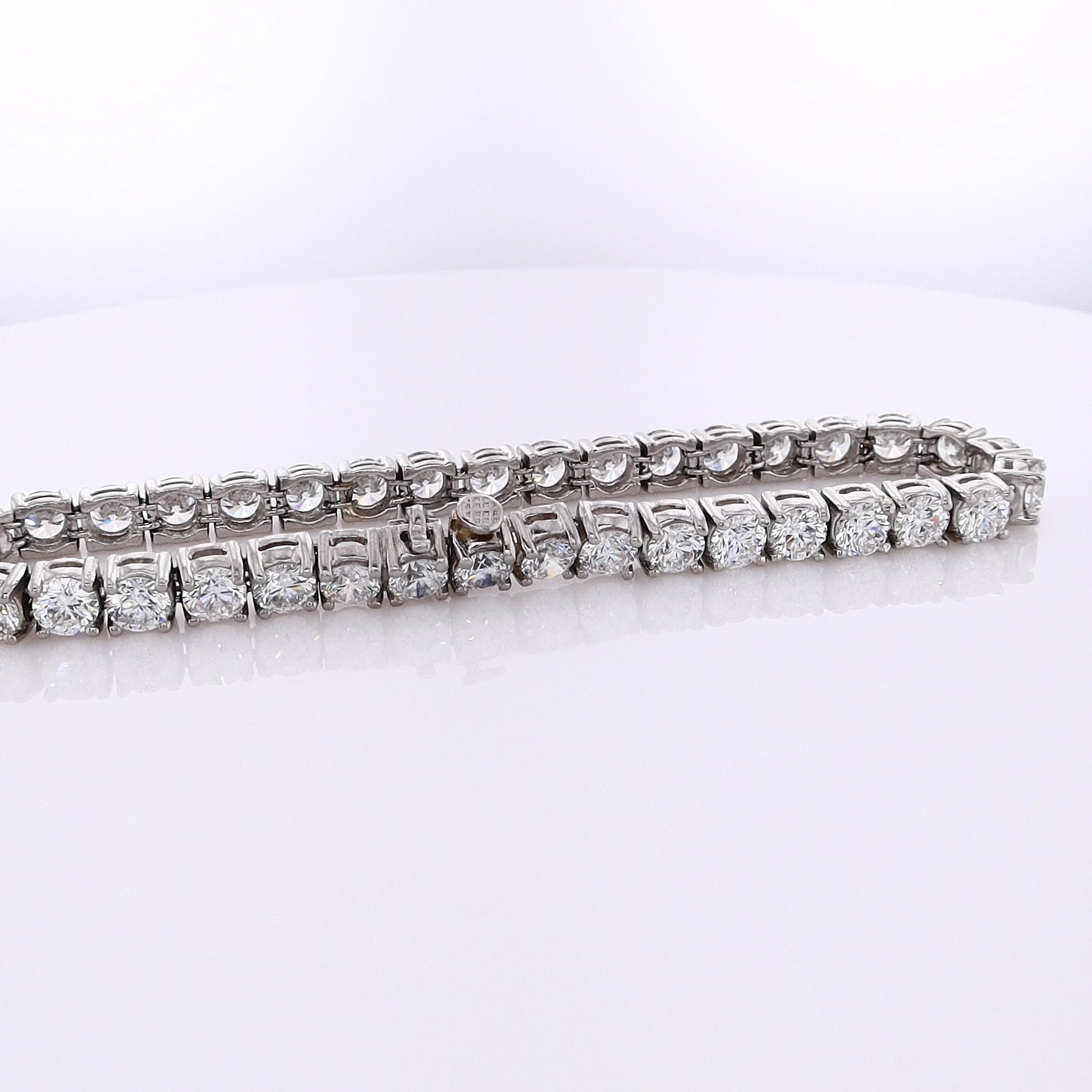 Kwiat Estate Platinum Tennis-Style Diamond Bracelet with 11.84ct Diamonds