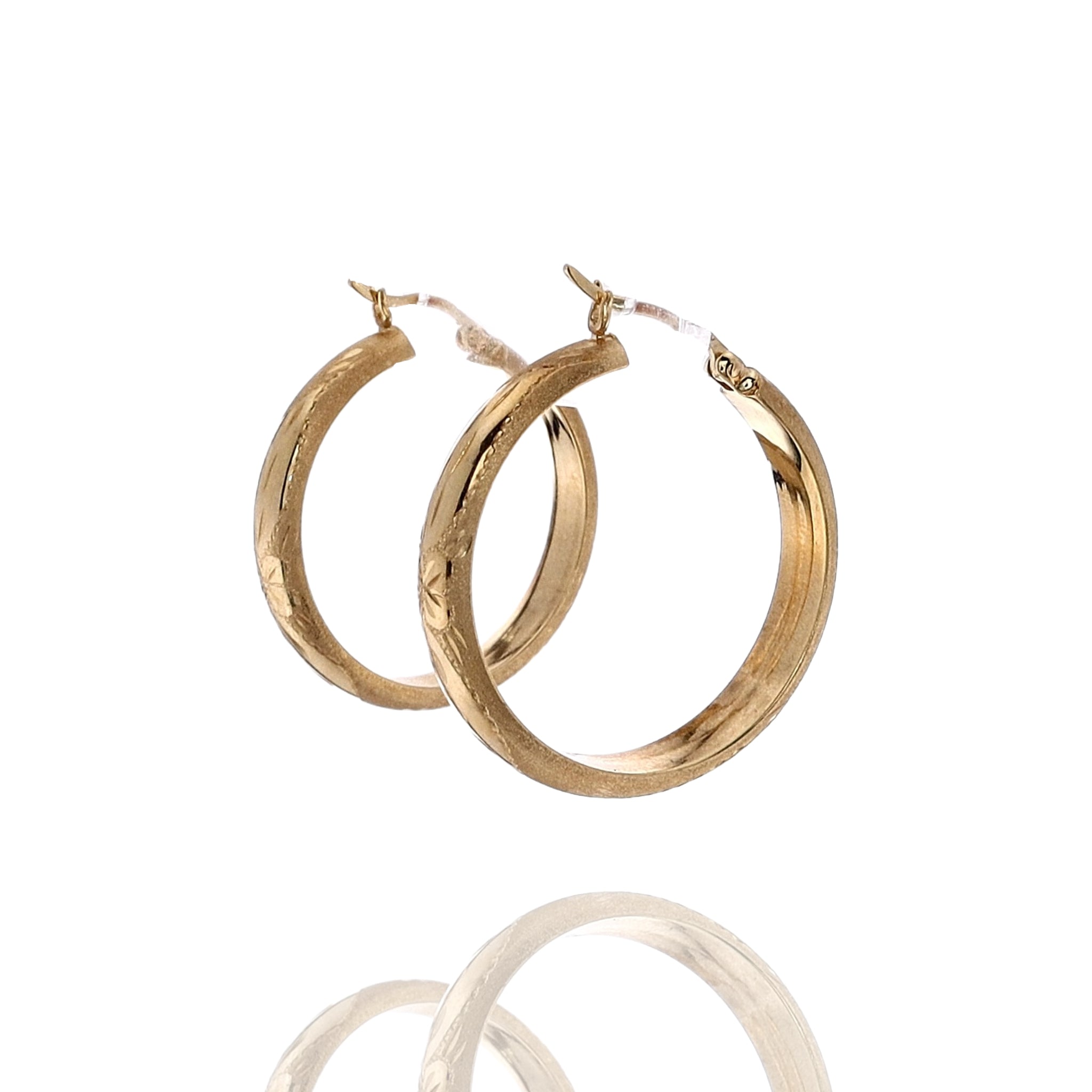 18k Yellow Gold Estate Florentine-Style Flower-Designed Hoop Earrings for Women