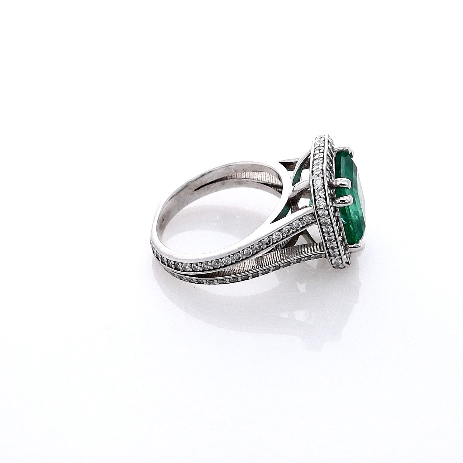 Exquisite 18k White Gold Emerald and Diamond Halo Split Shank Engagement Ring - Estate Jewelry Style