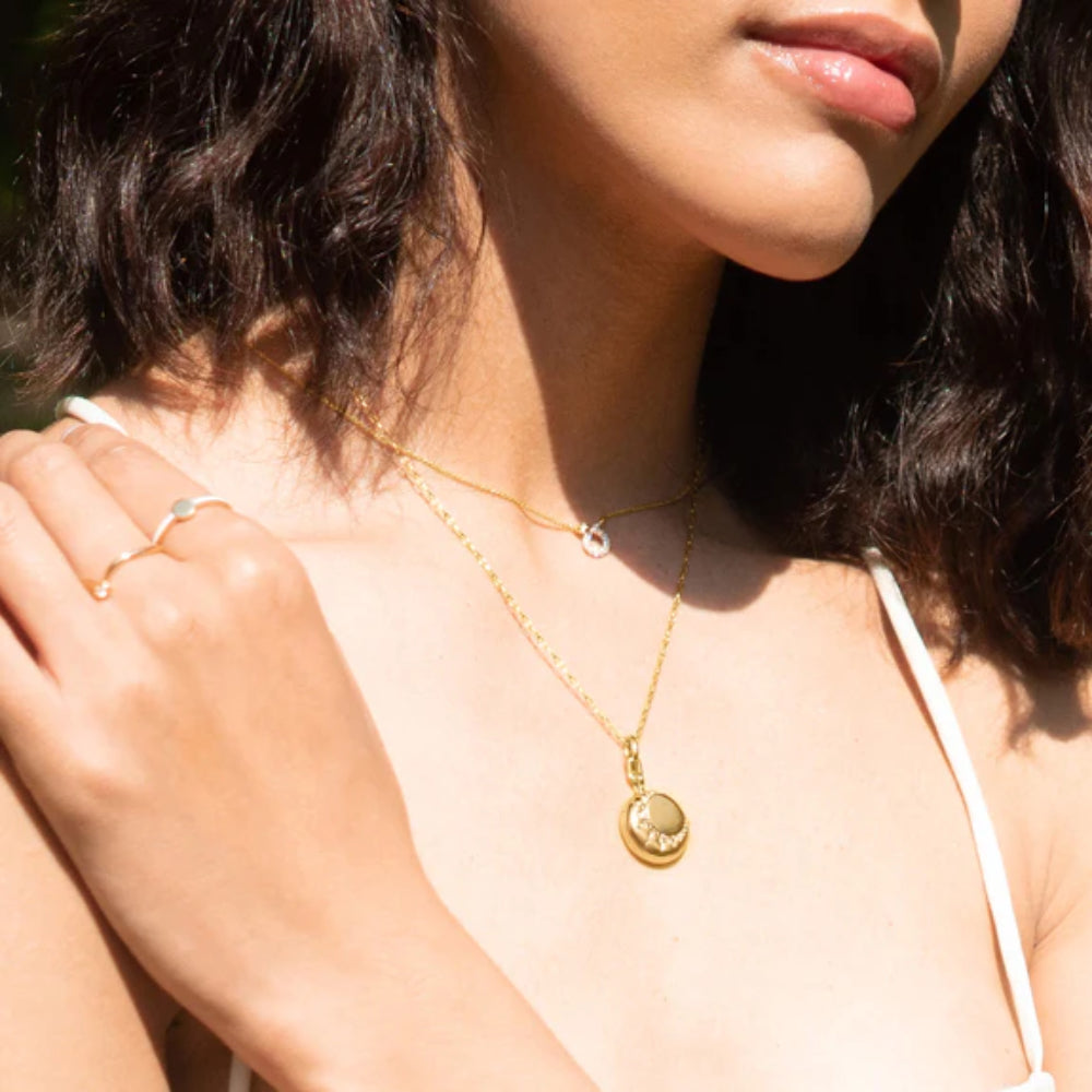 Monica Rich Kosann 18k Yellow Gold Diamond-Embedded Sun-Style Round Locket Necklace for Everyday Wear