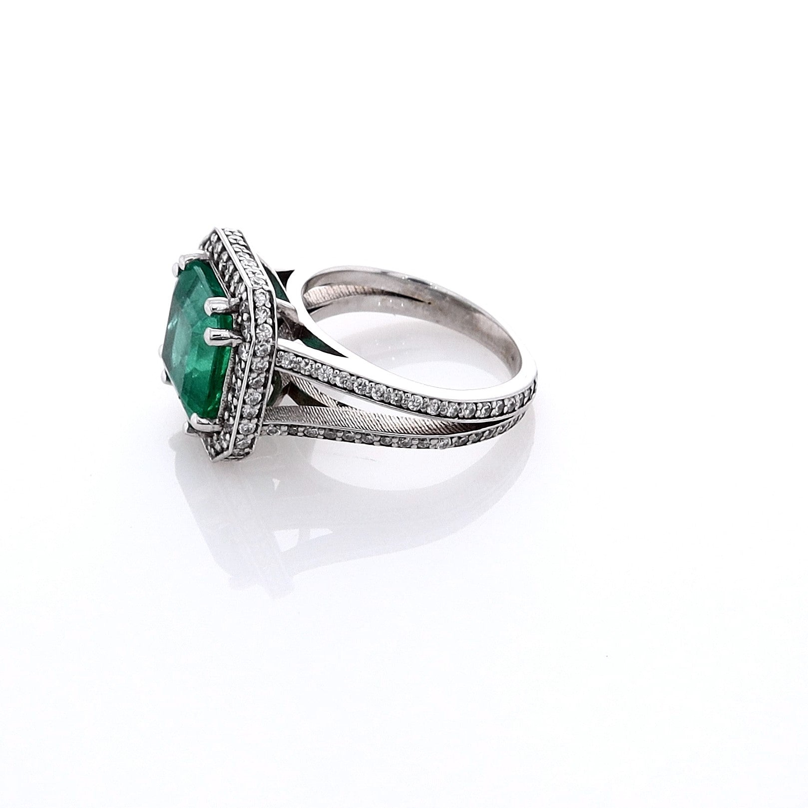 Exquisite 18k White Gold Emerald and Diamond Halo Split Shank Engagement Ring - Estate Jewelry Style