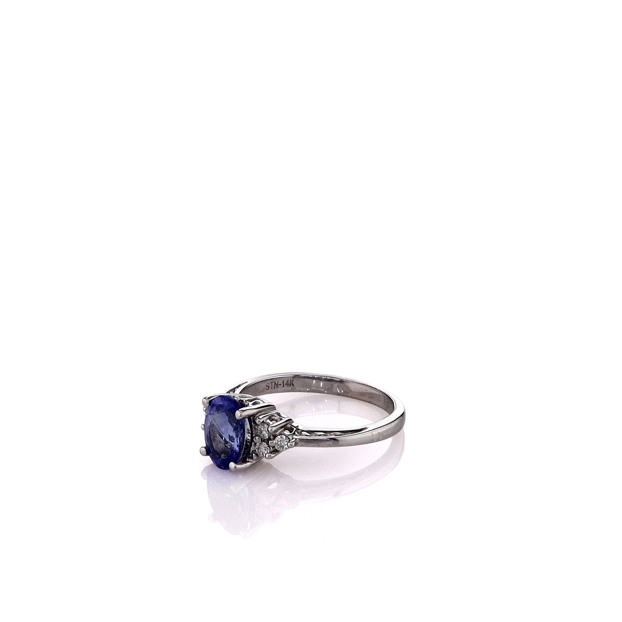 14k White Gold Ring with Purple Oval Tanzanite and Brilliant Cut Diamonds