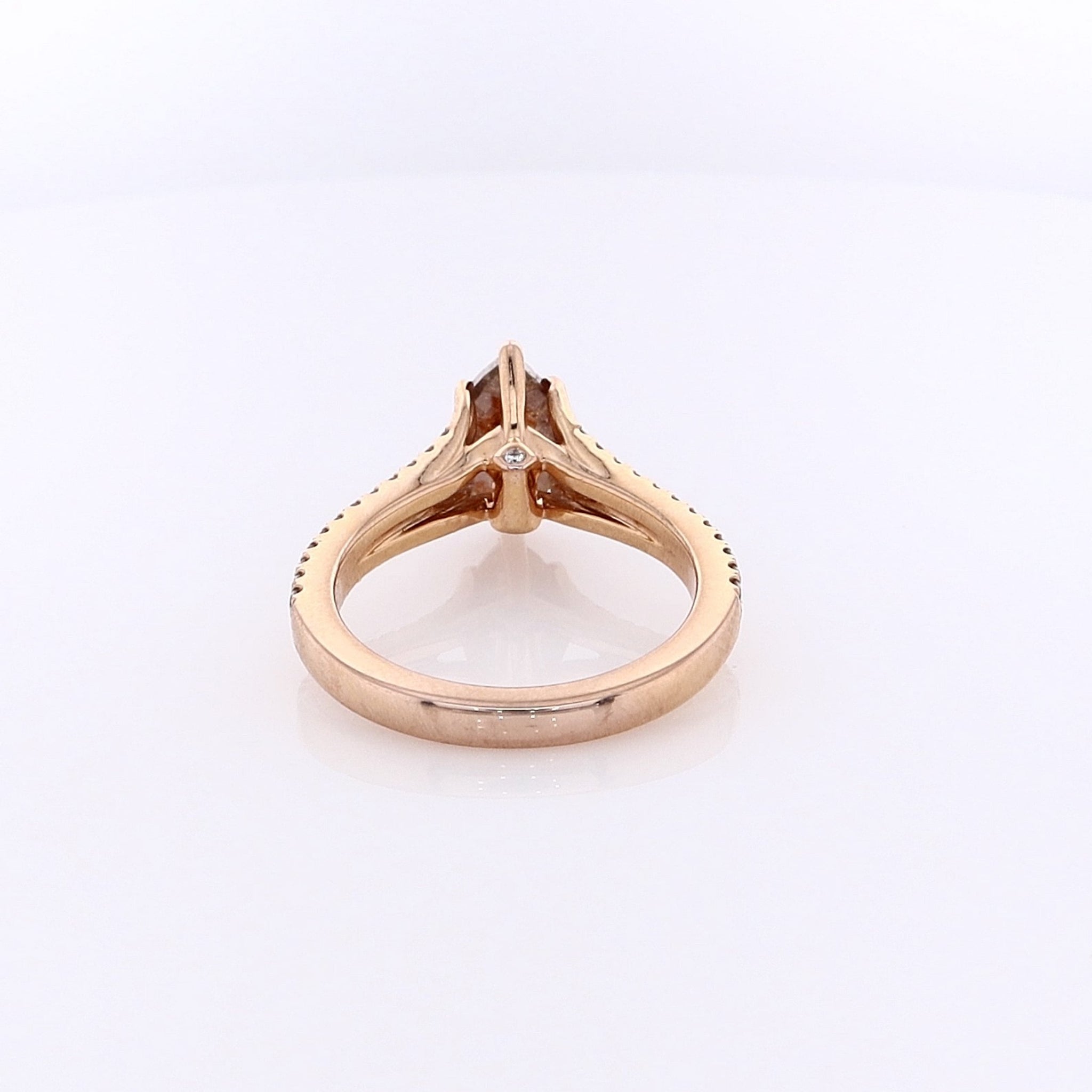 Exquisite Estate 18 Karat Rose Gold Diamond Ring for Engagement