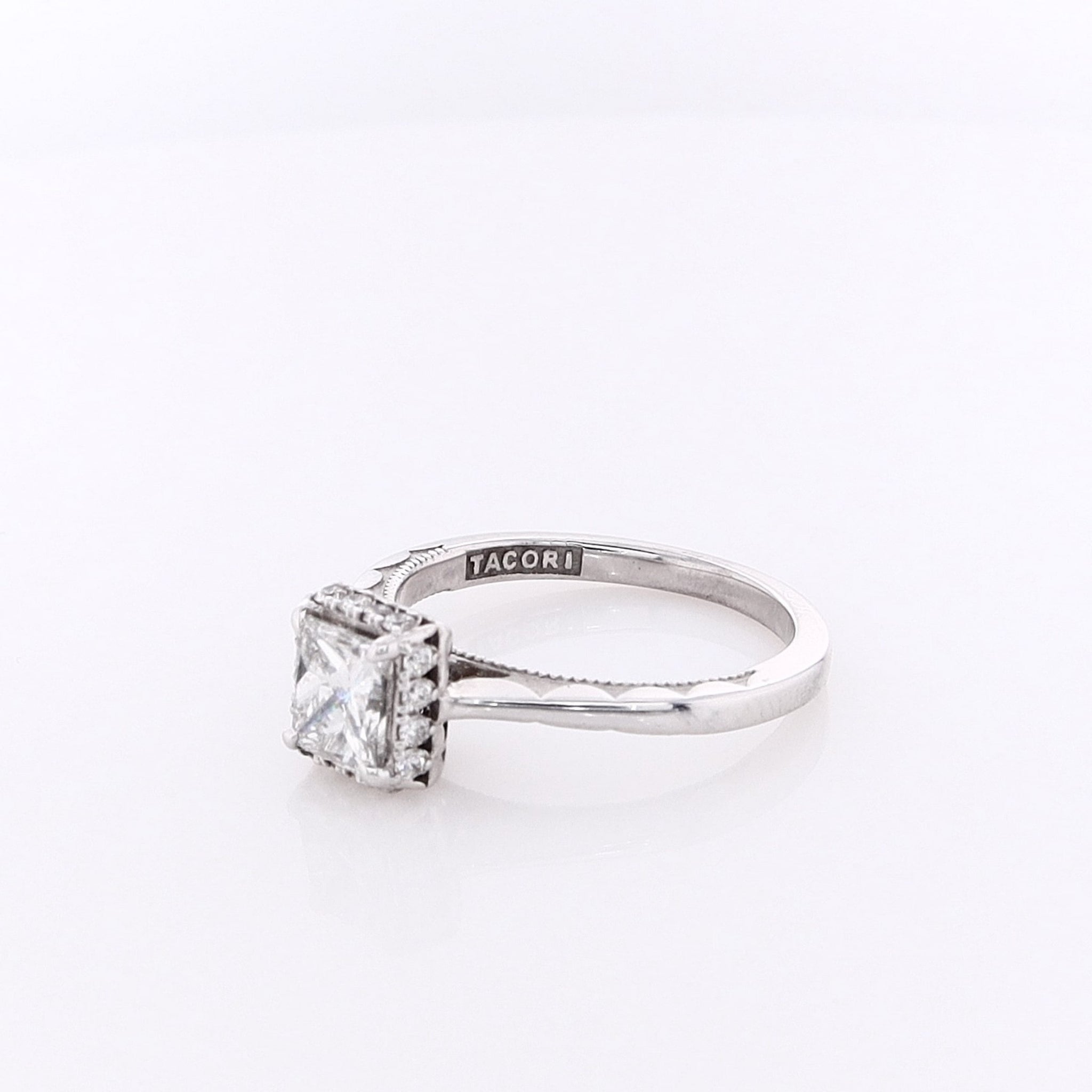 Tacori 18K White Gold Sculpted Crescent Princess Cut Diamond Engagement Ring