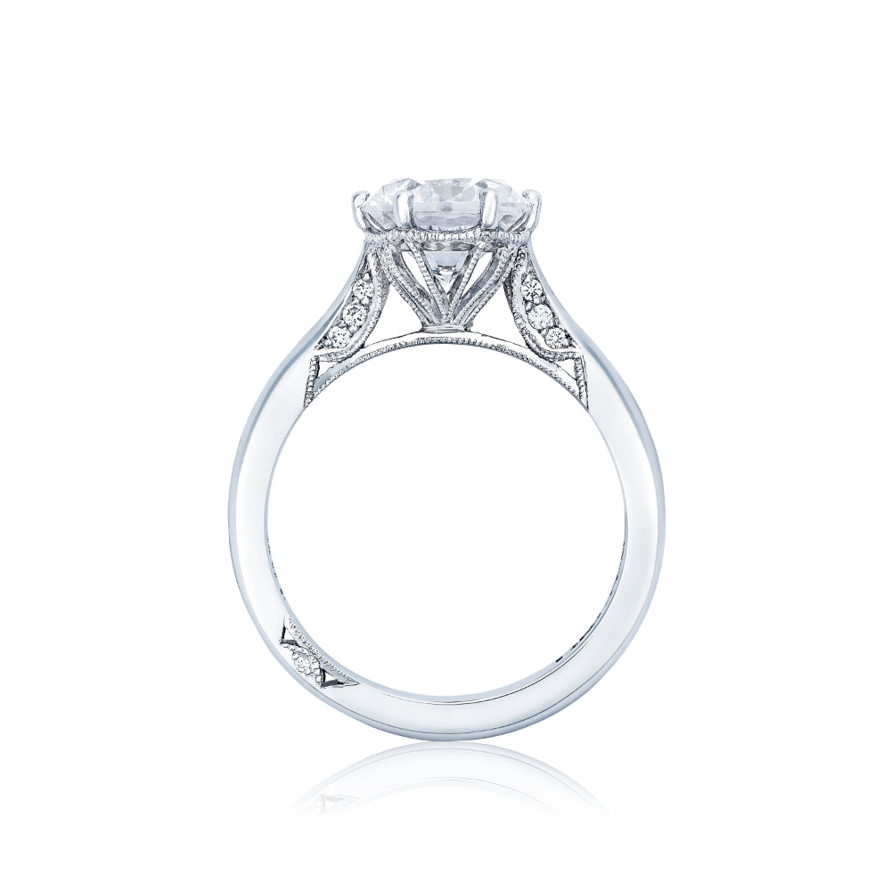 Tacori's Elegant 18k White Gold Round Solitaire Engagement Ring