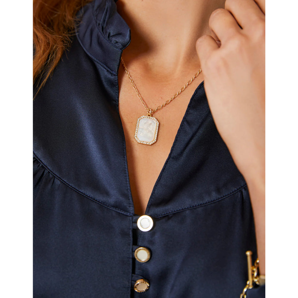 18-Inch Spartina Bascom Necklace with Stunning Mother-of-Pearl