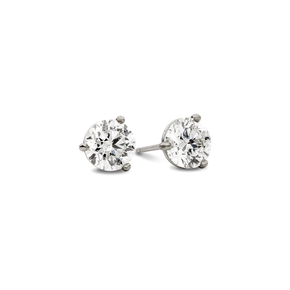 Exquisite 18k White Gold Diamond Stud Earrings with Exclusive Quality