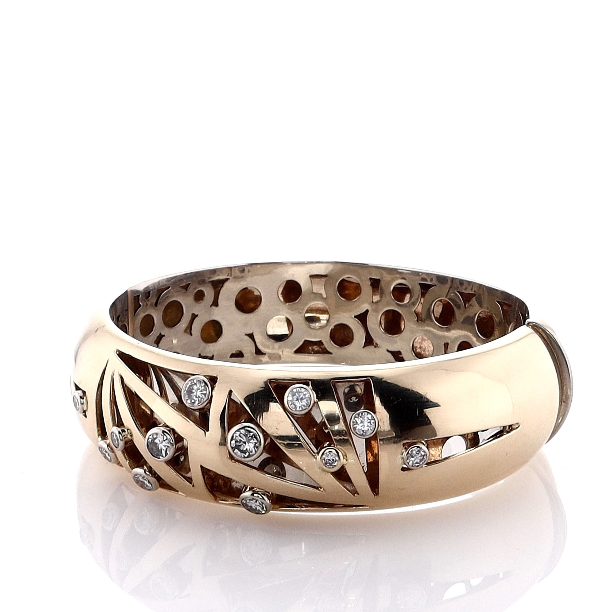 14k Yellow Gold Polished Hinged Bangle Bracelet with Cut Out Top Design and Diamonds