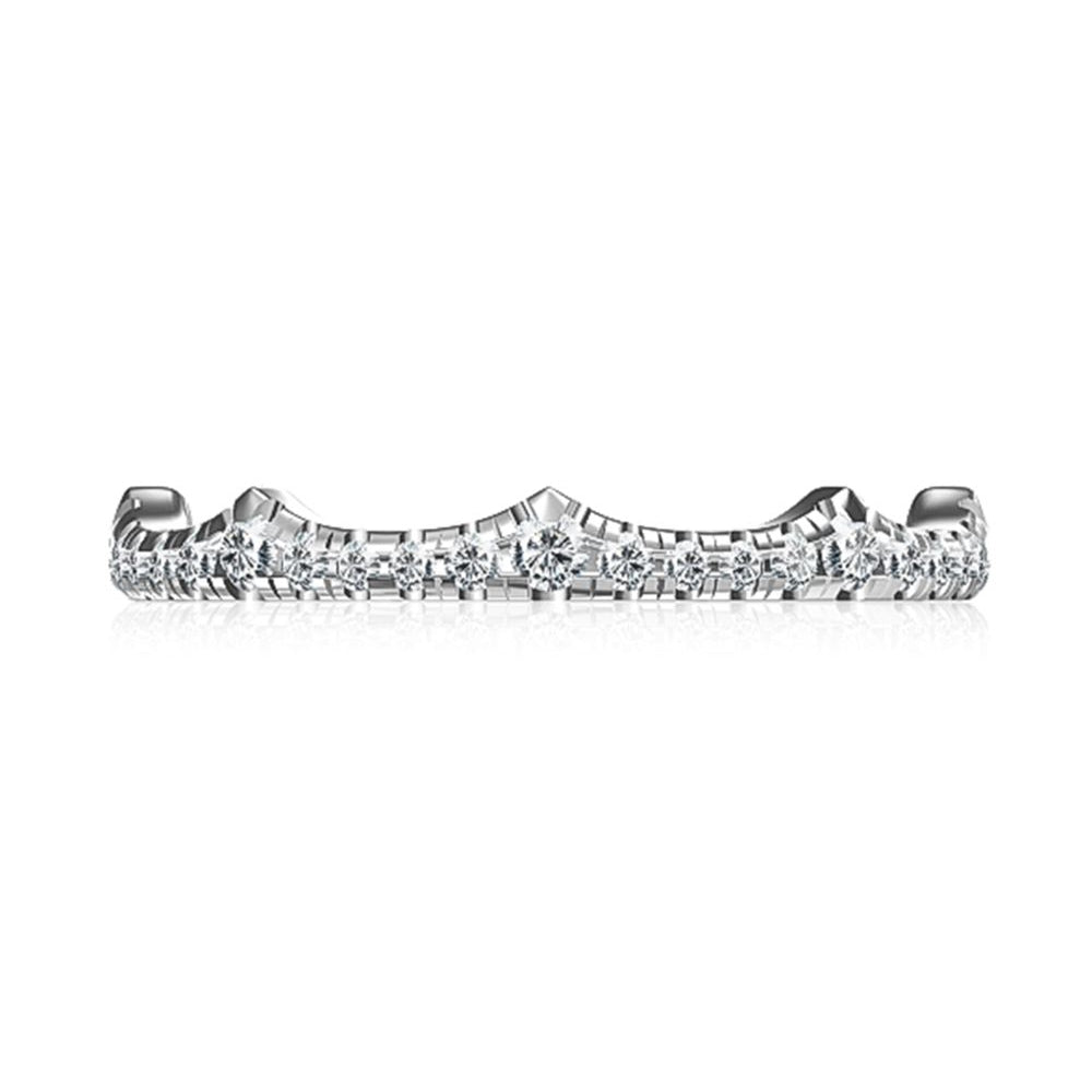A. Jaffe 14k Gold Wedding Band with Intricate Pointed Design and 22 Round Diamonds