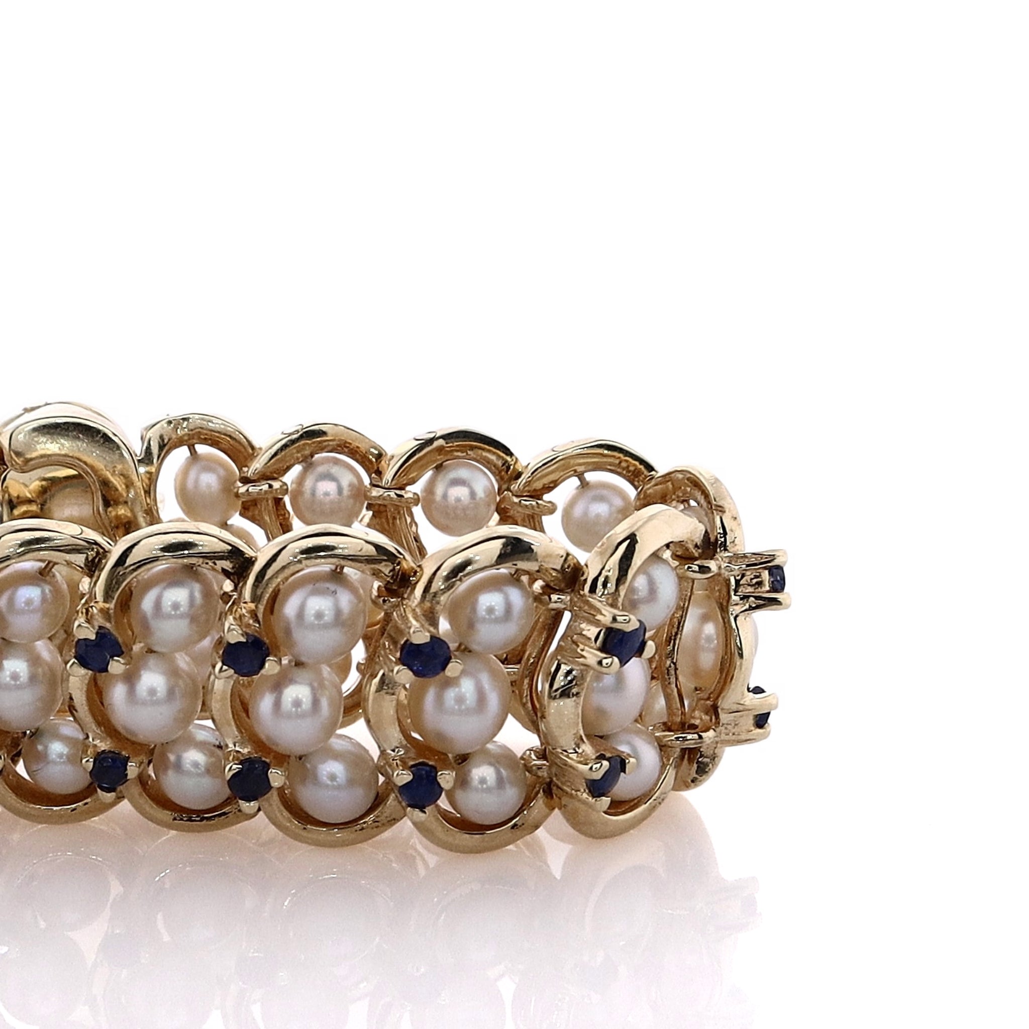Vintage 14k Yellow Gold Bracelet with Akoya Pearls and Sapphires in Scalloped Frame