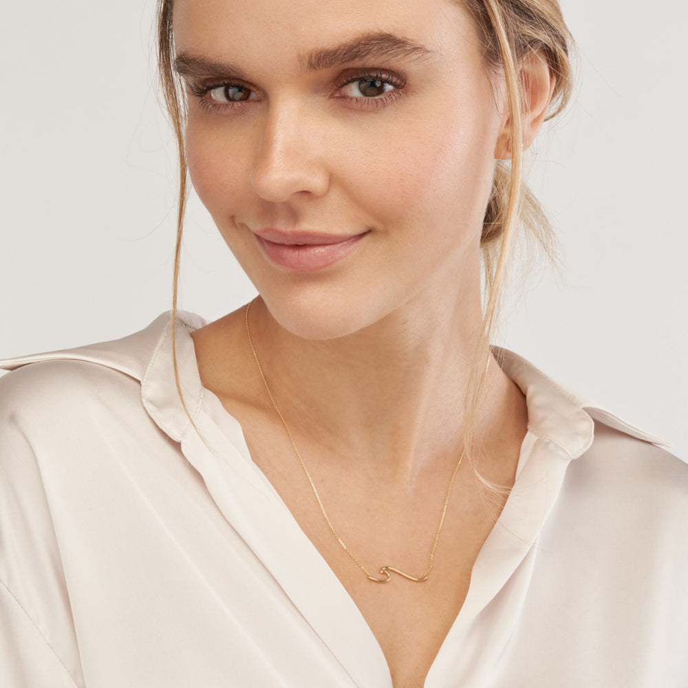 Exquisite 14k Gold Polished Wave Design Pendant Necklace