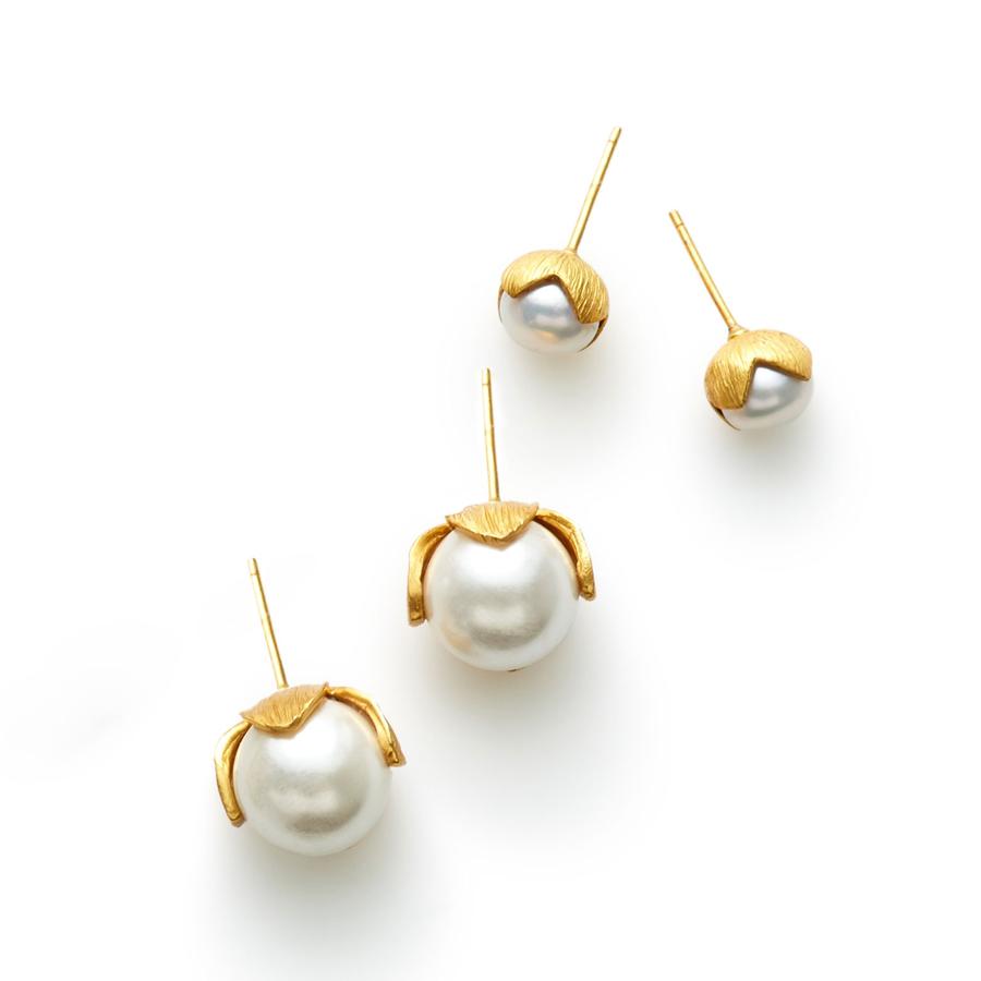 Julie Vos Penelope Gold-Plated Shell Pearl Stud Earrings