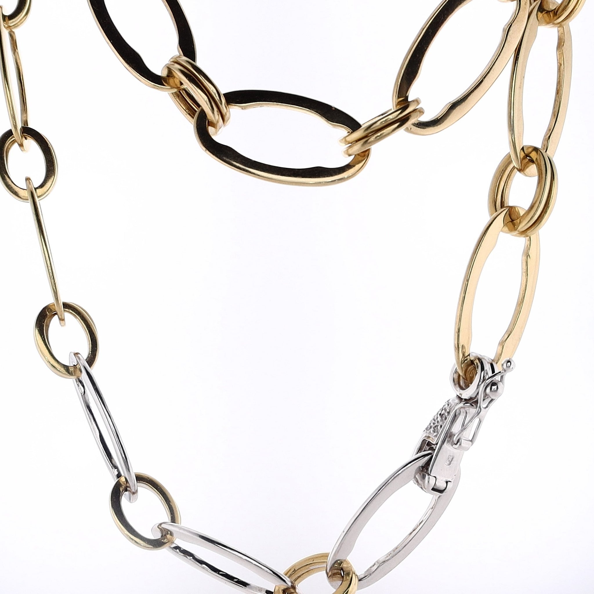 Exquisite 18 Karat Two-Tone Large Oval Link Diamond Necklace for Women
