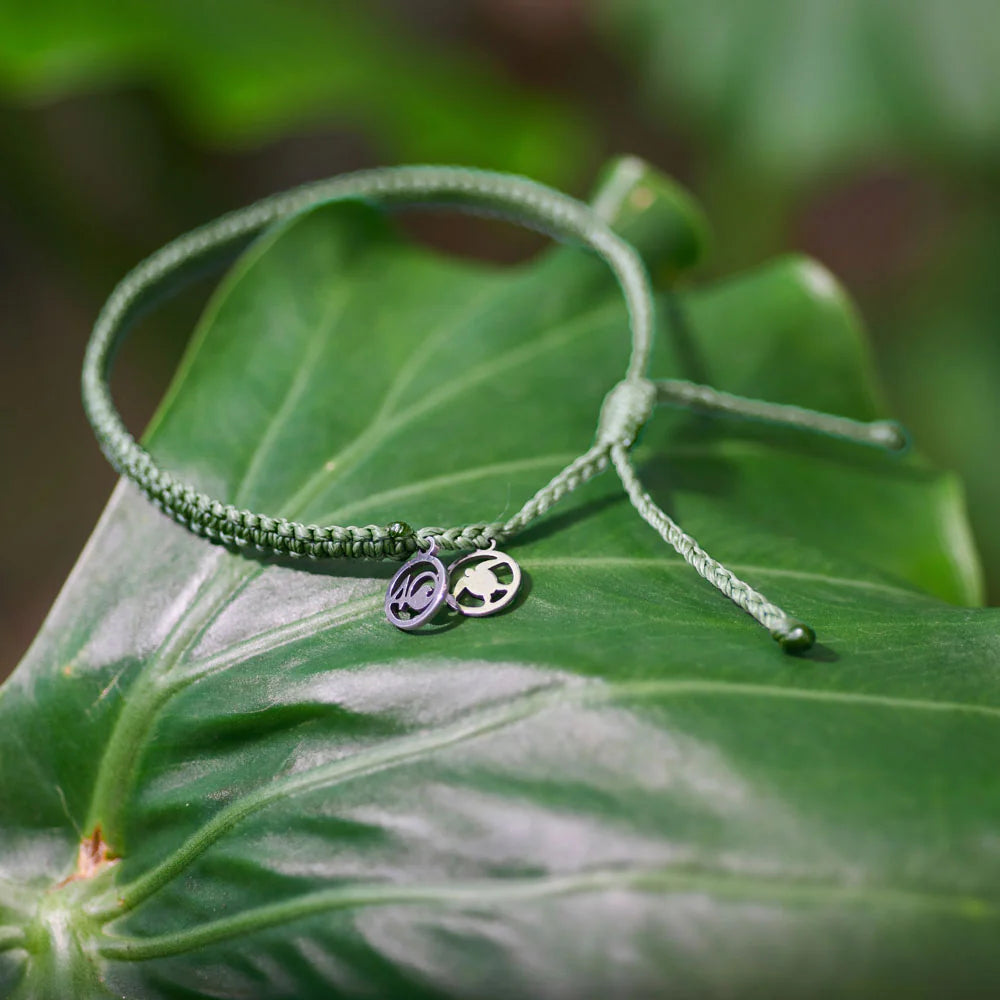 4Ocean Handmade Braided Bracelet Featuring Loggerhead Sea Turtle Design