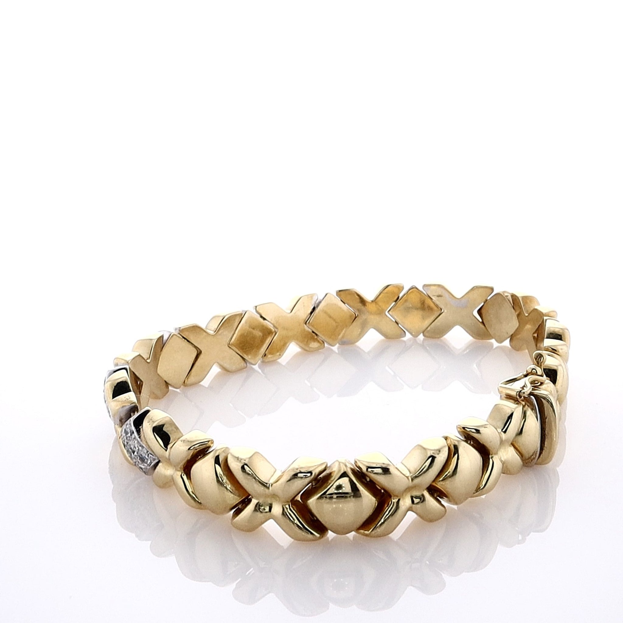 Luxurious Estate 18 Karat Yellow Gold Diamond Bracelet with Stunning XO Pattern