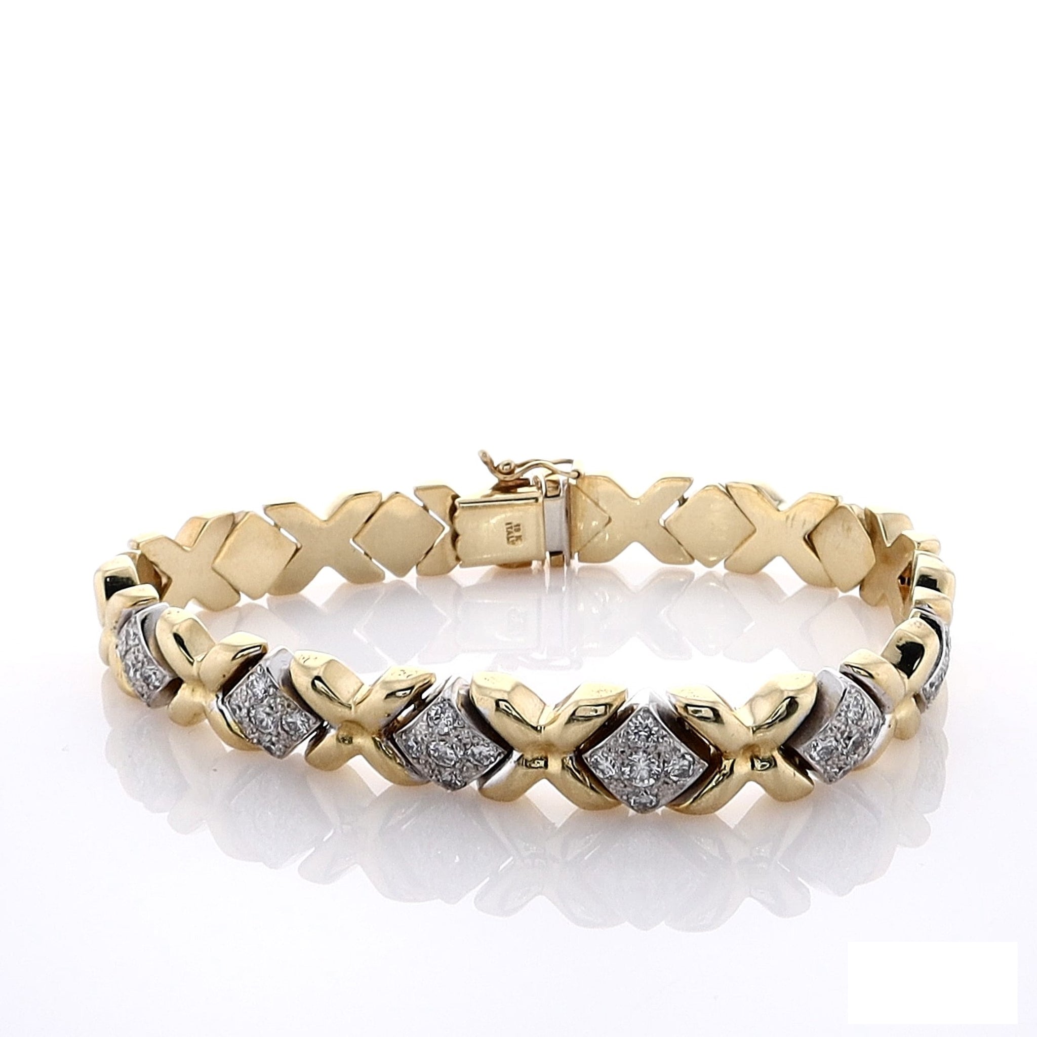 Luxurious Estate 18 Karat Yellow Gold Diamond Bracelet with Stunning XO Pattern