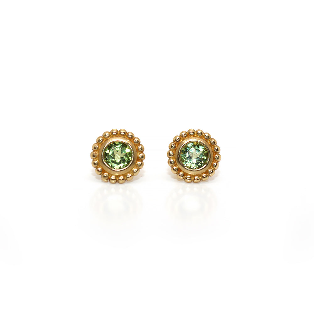 14k Yellow Gold Beaded Bezel 4mm Round Peridot Stud Earrings