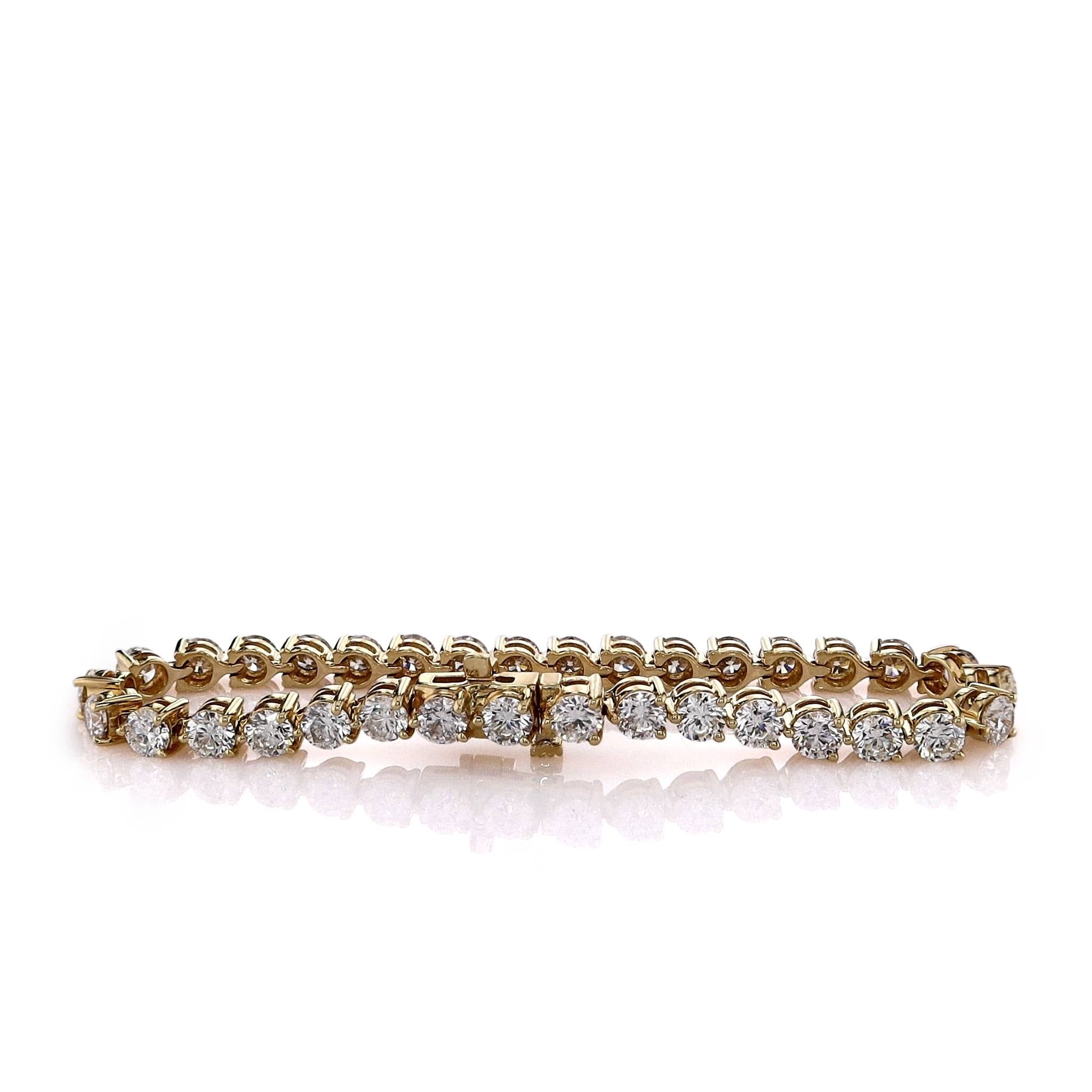 18k Yellow Gold Tennis Bracelet with 34 Round Brilliant Cut Diamonds