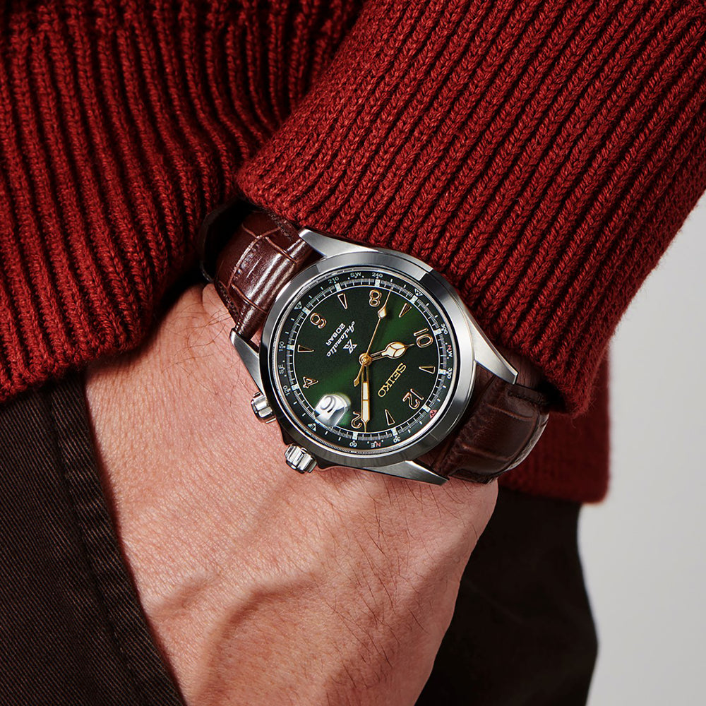 Seiko Prospex Automatic 40mm Alpinist Sports Watch for Adventure Enthusiasts