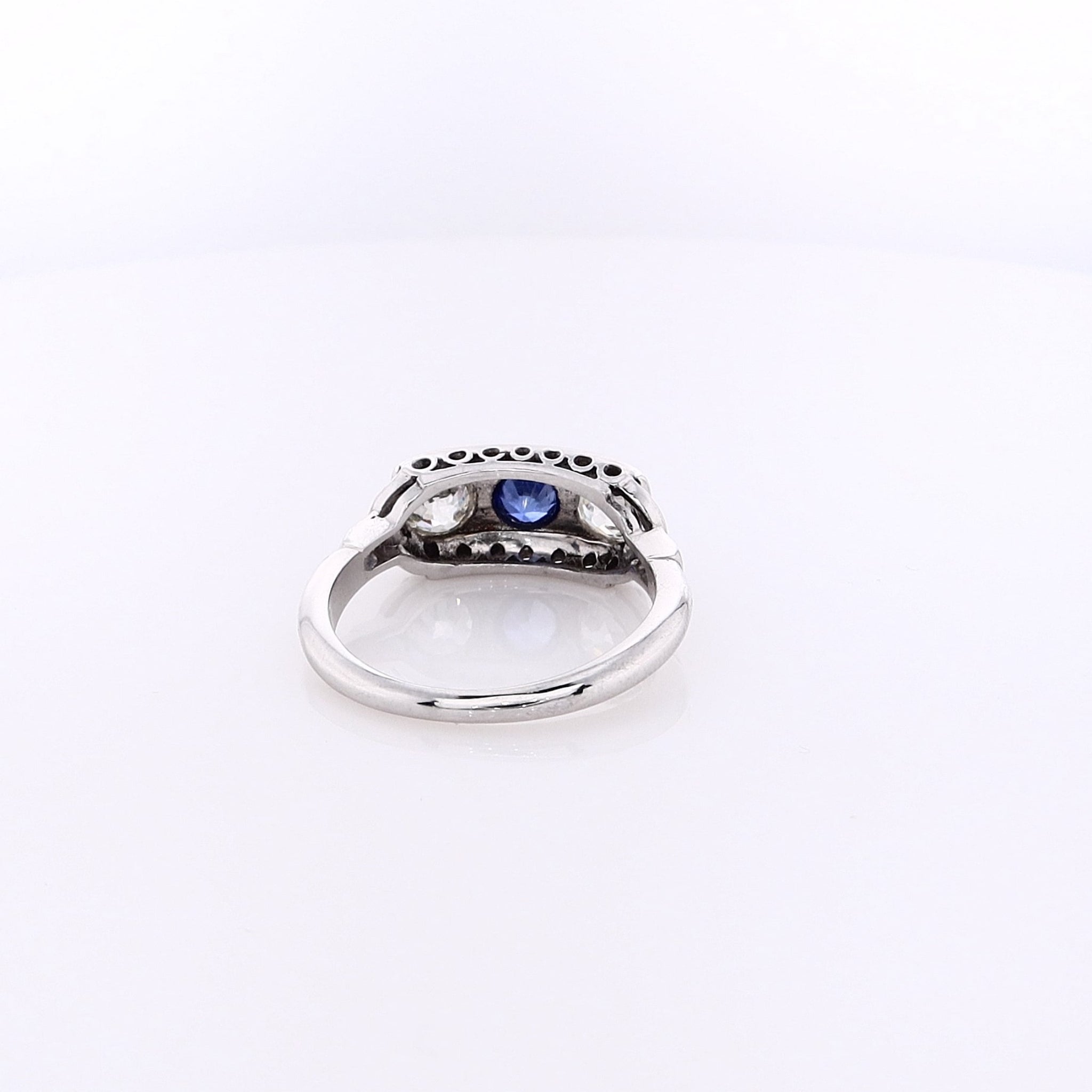 Exquisite Estate 14 Karat White Gold Filigree Sapphire and Diamond Engagement Ring