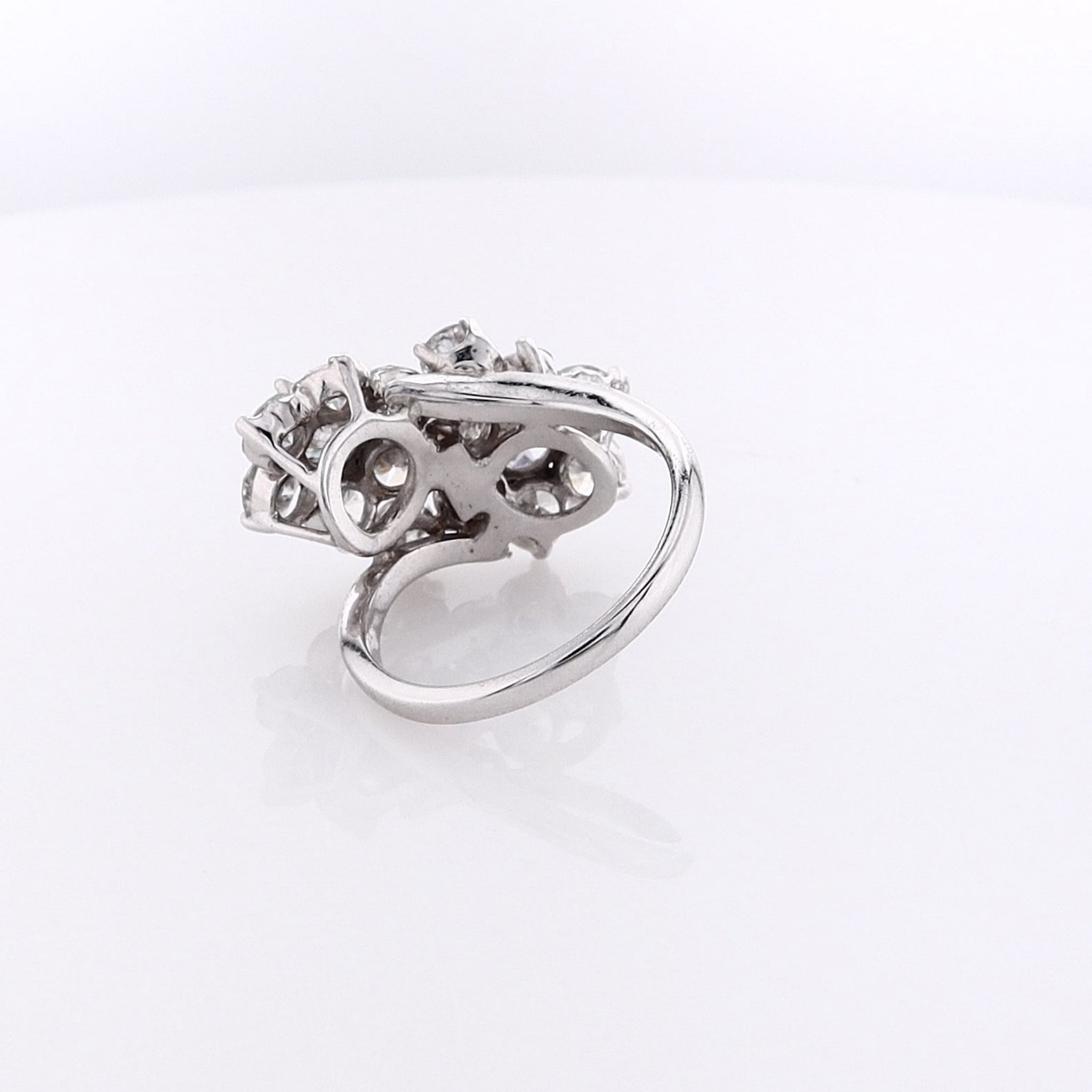 Exquisite 14 Karat White Gold Cluster Style Diamond Ring