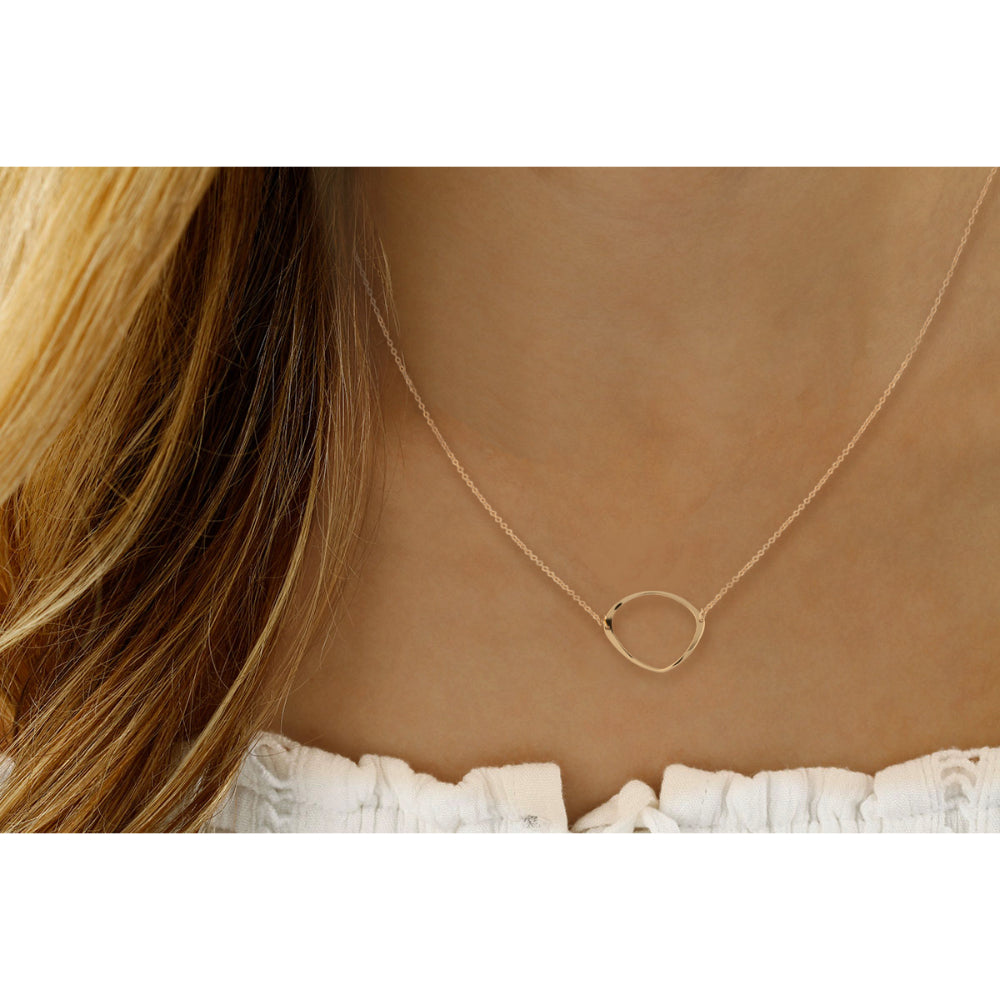 14k Gold Fashionable Free - form Circular Pendant for Jewelry Lovers