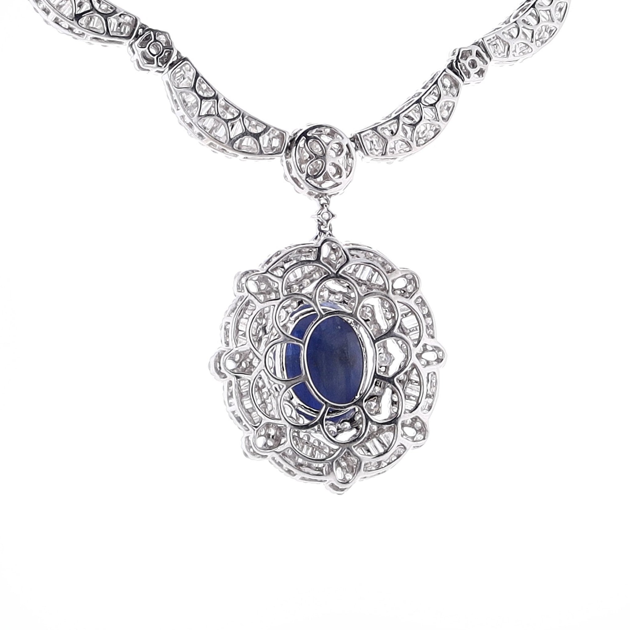 18k White Gold Necklace with Scallop Design, Star Sapphire and Diamonds