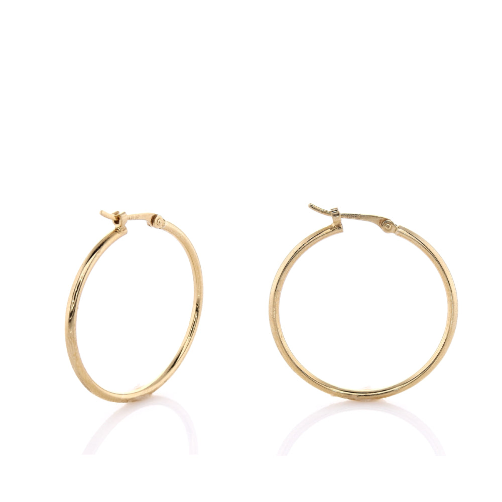 Gorgeous 14k Yellow Gold Classic Hoop Earrings for Fashion Statement