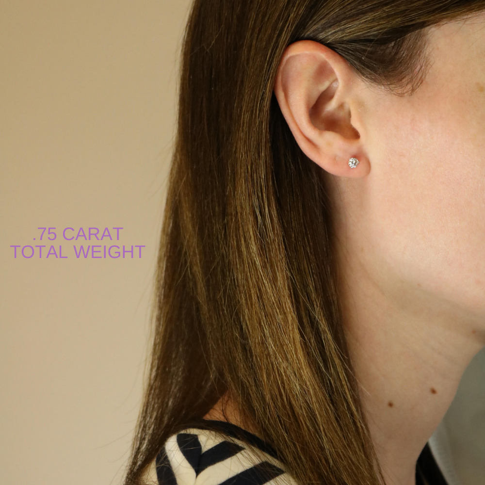 Exquisite 18k White Gold Diamond Stud Earrings with Exclusive Quality