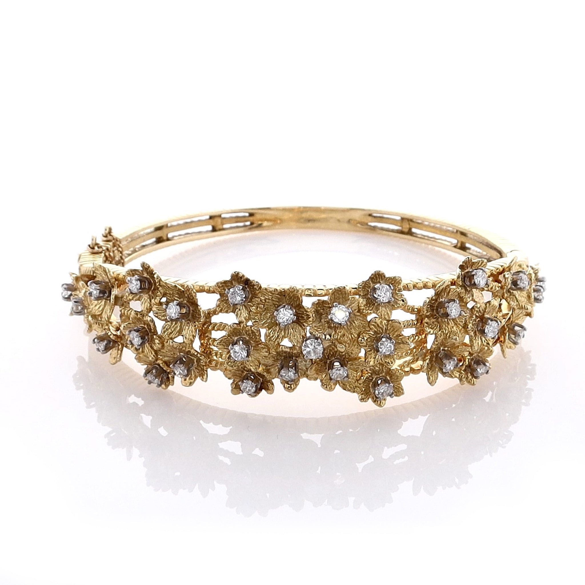 Estate Luxury 18 Karat Yellow Gold Diamond Leaf - Shaped Top Hinged Bangle Style Bracelet