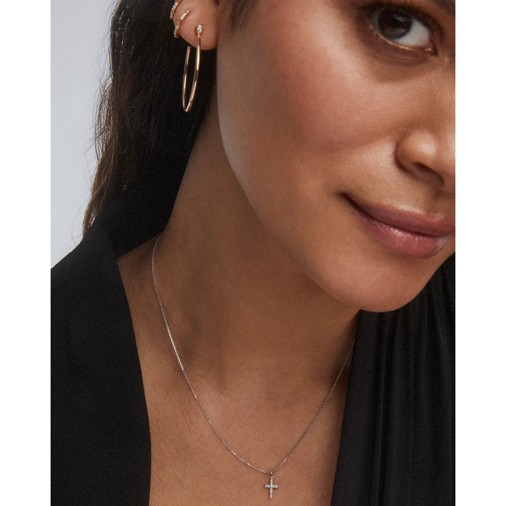 Kendra Scott 14k Gold Cross Pendant Necklace Adorned with White Diamonds - A Timeless Jewelry Piece