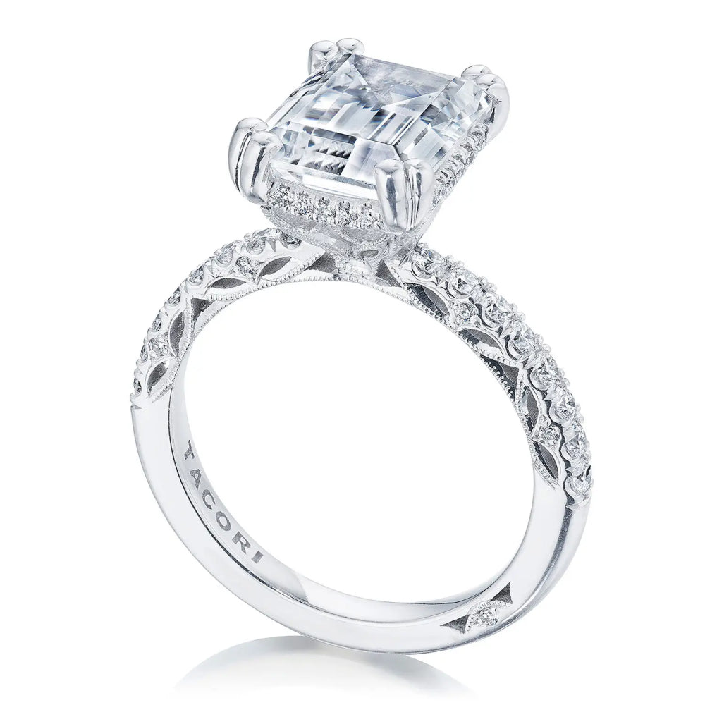 Exquisite Tacori Dantela Emerald Solitaire Engagement Ring for Brilliant Proposals