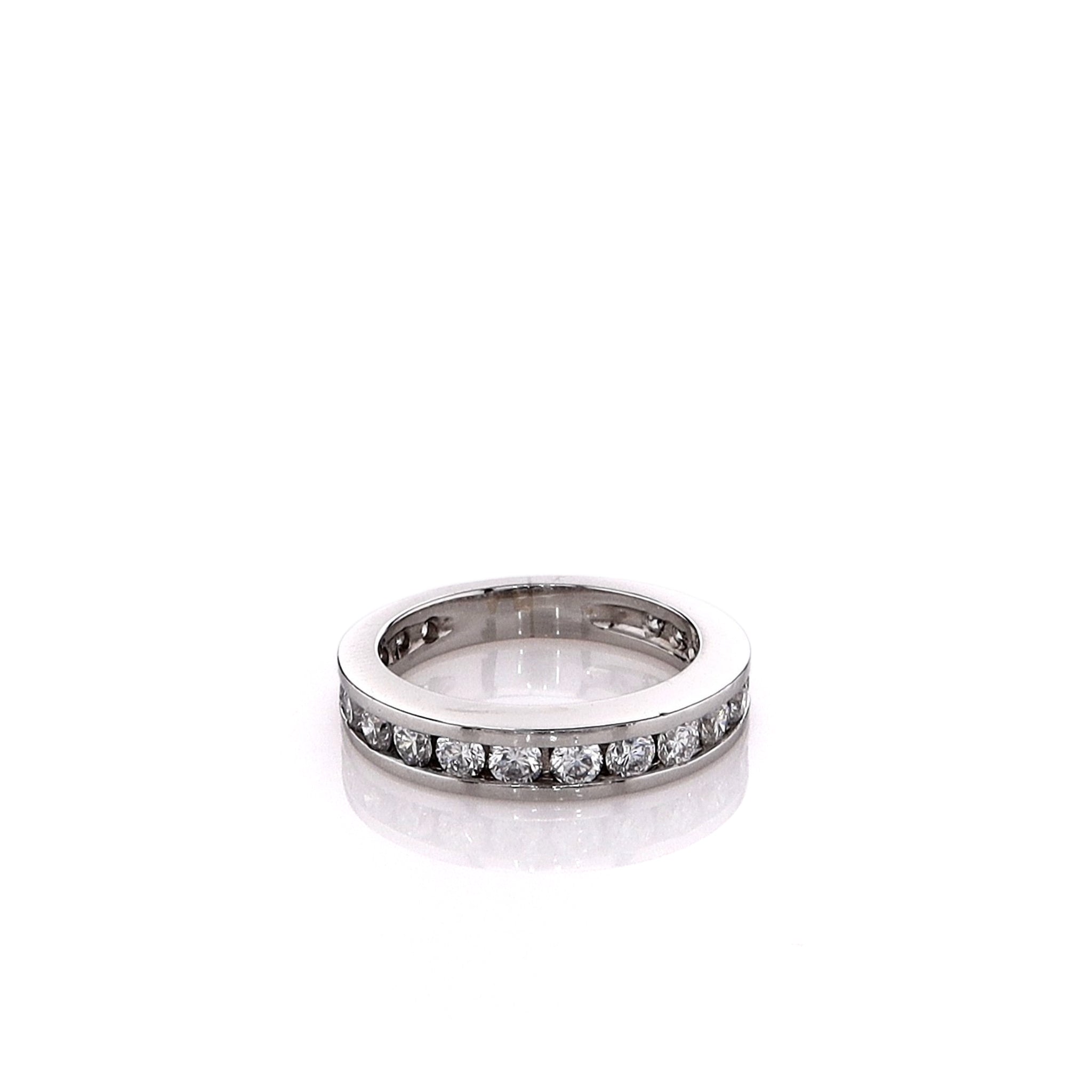 Platinum Estate 20 Channel Set Round Brilliant Cut Diamond Wedding Ring for Marriage Ceremony