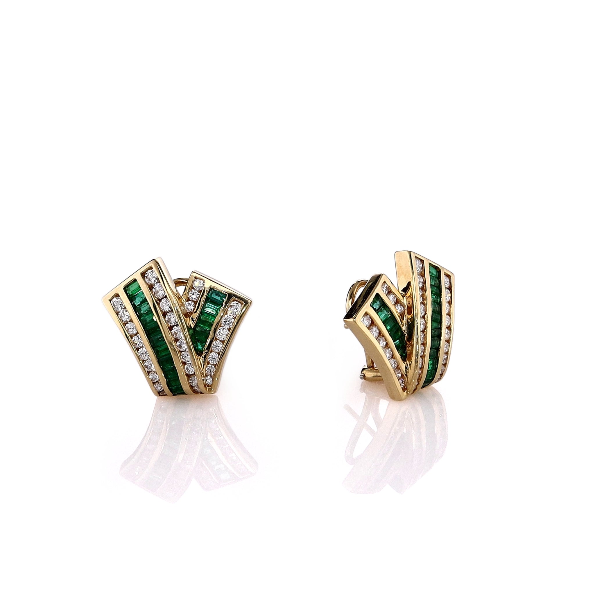 Exquisite Estate Charles Krypell 18k Yellow Gold Emerald and Diamond Stud Earrings for Elegant Women