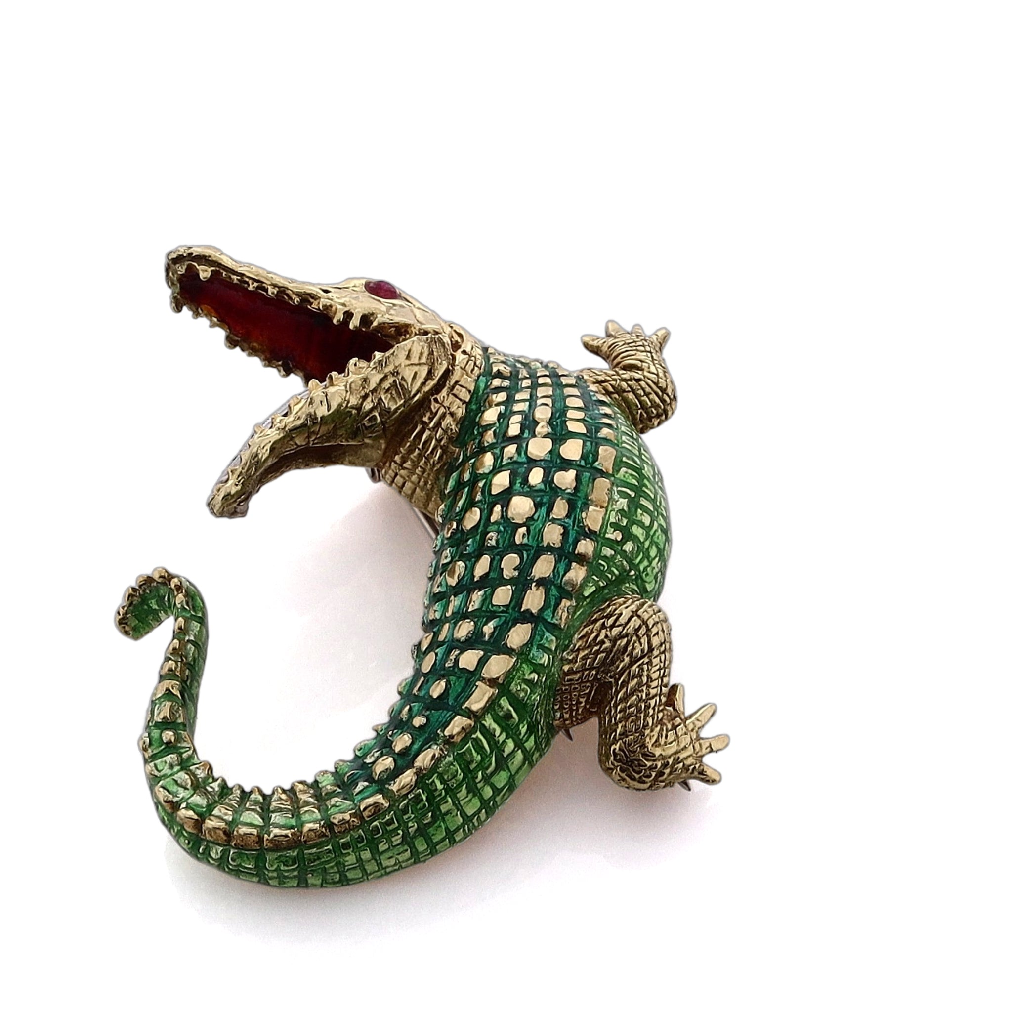 Estate Luxury 18 Karat Yellow Gold Decorative Green Enamel Alligator - Shaped Diamond and Ruby Jewelry Brooch