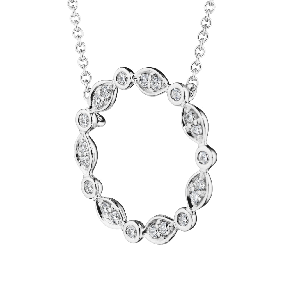 Verragio 18k Gold Diamond Circle Pendant with Nobility Design