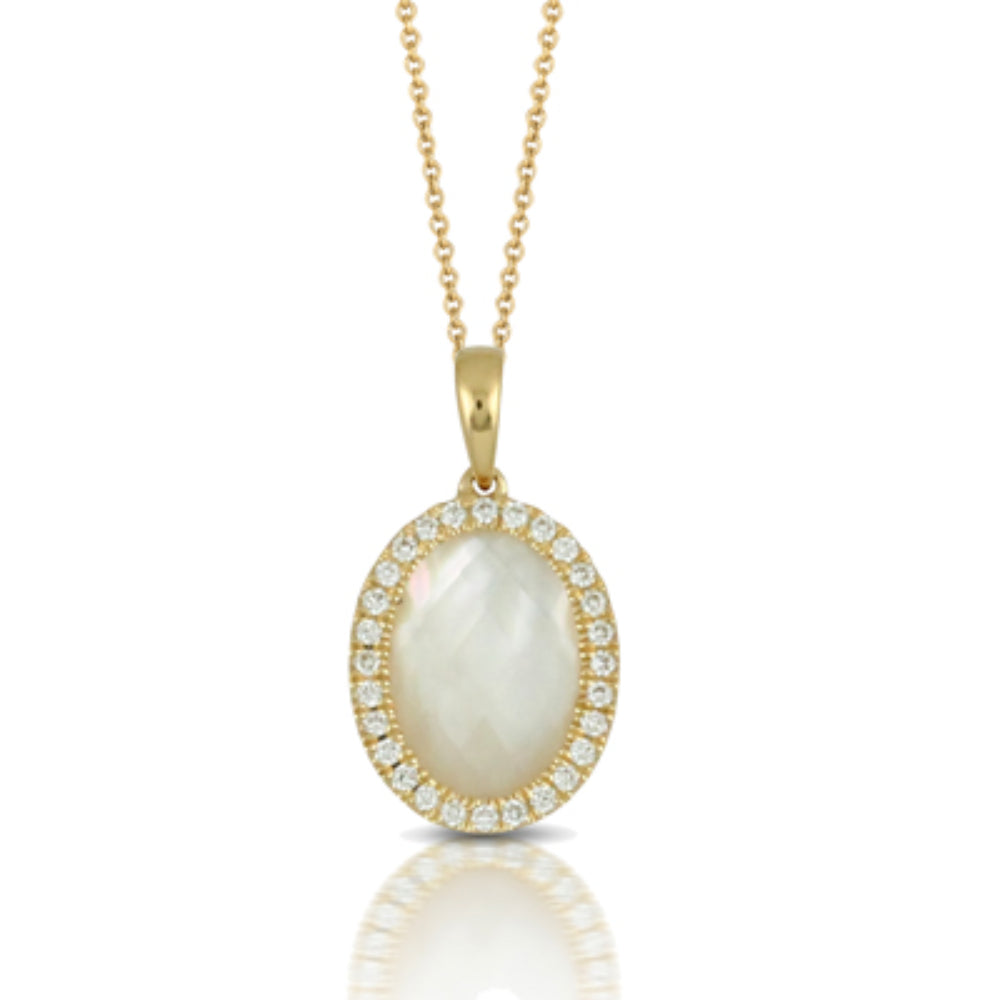 Stunning 18k Yellow Gold Pendant Necklace with Mother of Pearl and Diamonds