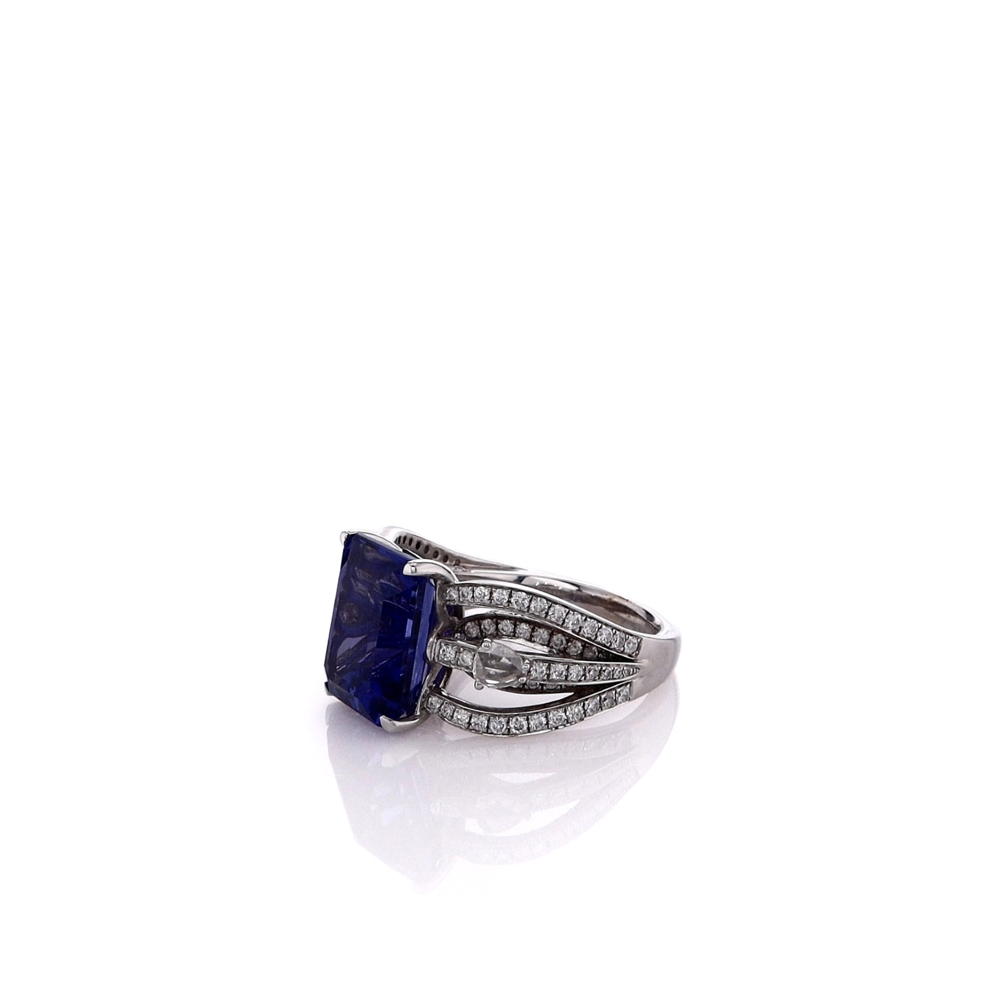 Exquisite 18k White Gold Estate Split Shank Ring Featuring Emerald-Cut Tanzanite and Sparkling Diamonds