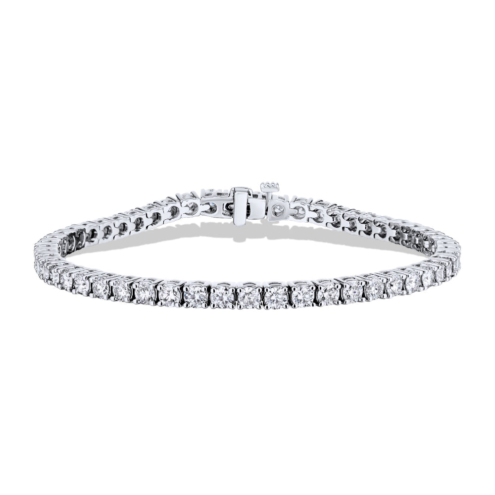 Stunning 18k Gold Diamond Tennis Bracelet with 5.30 Carats of Sparkling Round Diamonds