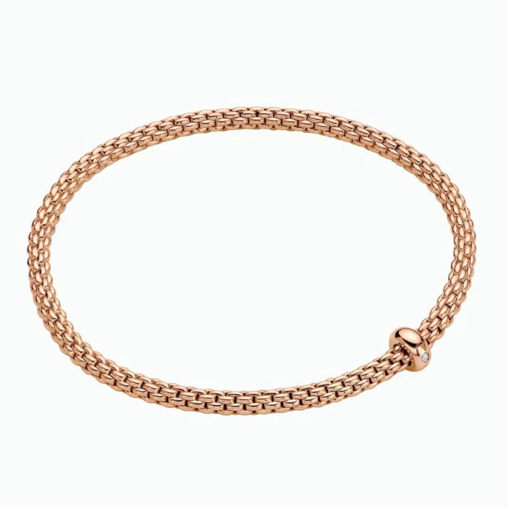Fope 18k Gold Prima Flex'it Diamond Bracelet - A Single Diamond Adorned Jewelry Piece