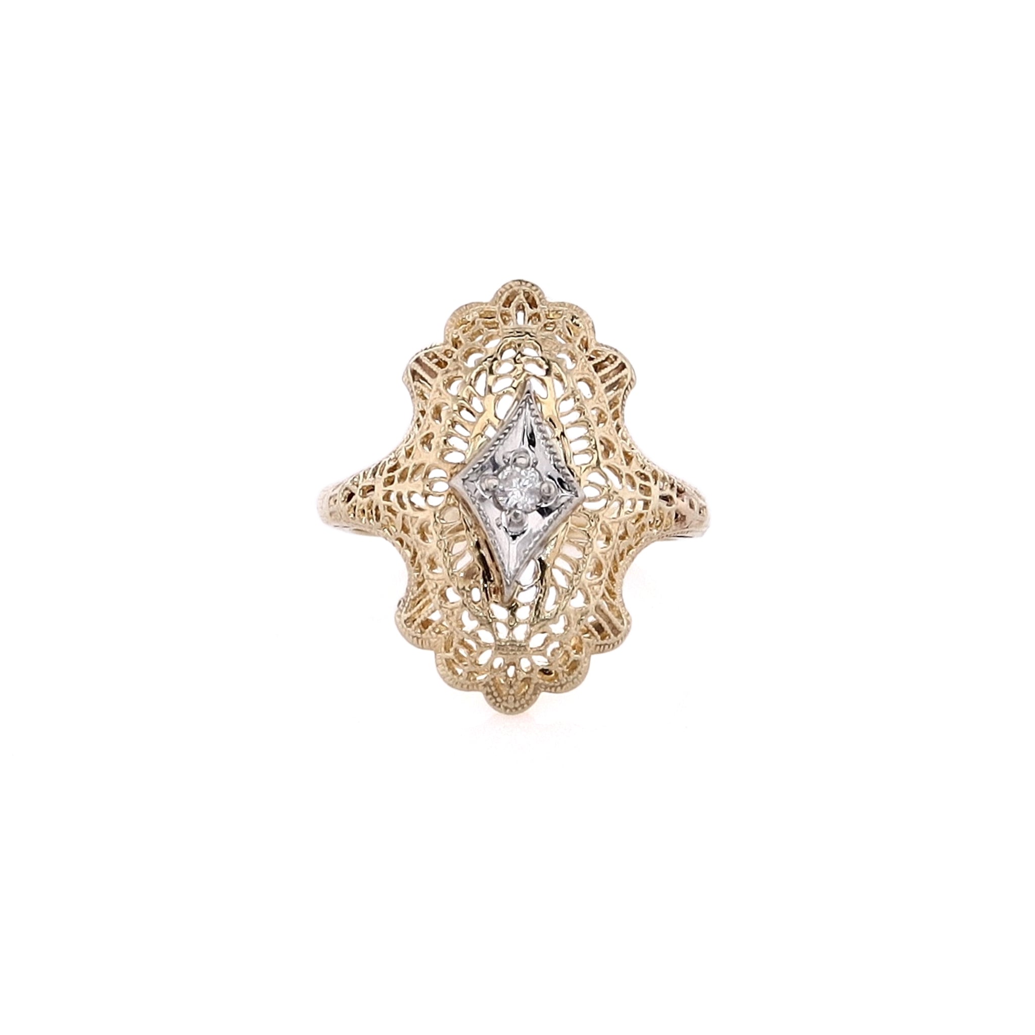Exquisite 14K Two-Tone Gold Filigree Scalloped Diamond Ring