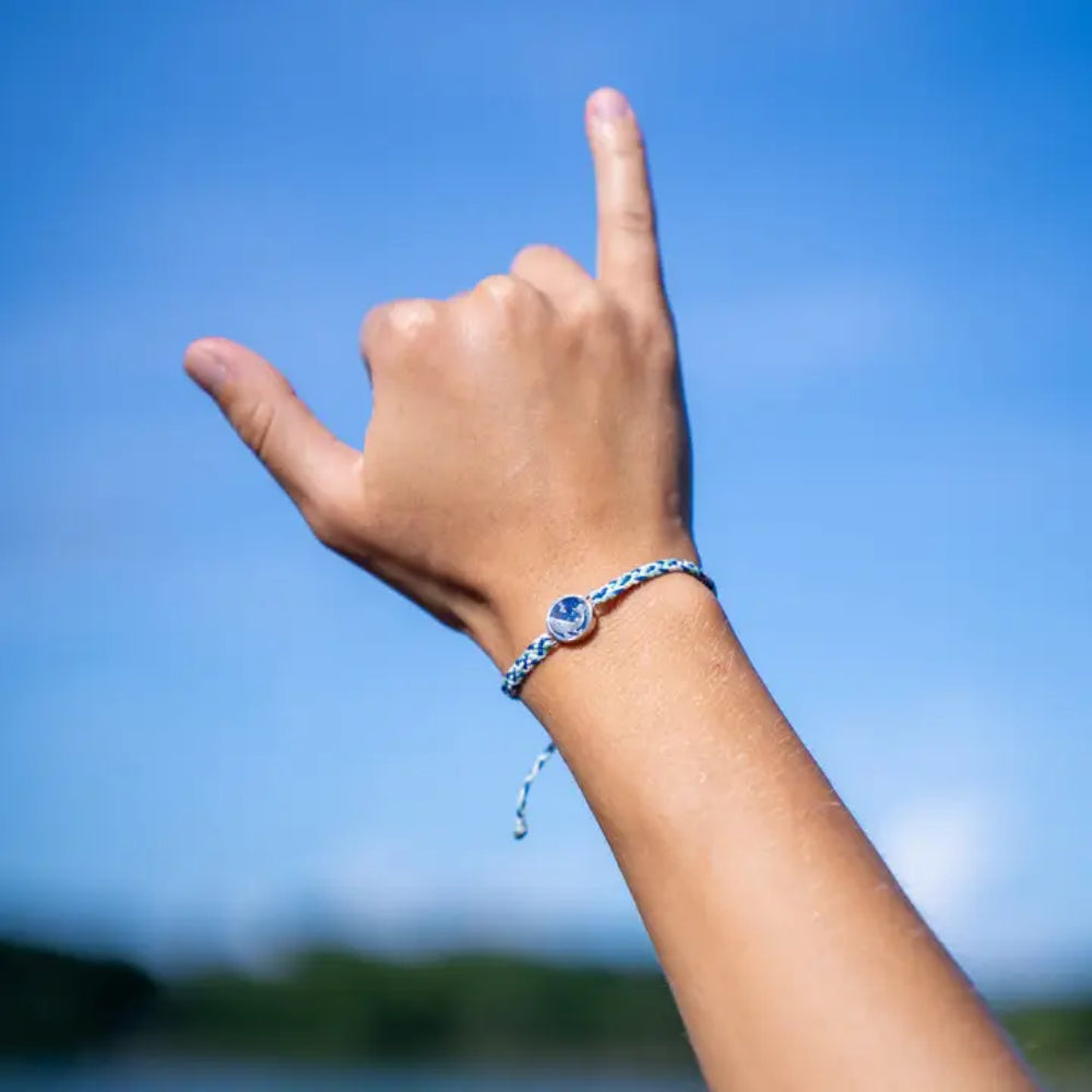 4Ocean Handmade Microplastics Whale Bracelet for Both Men and Women